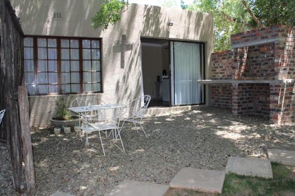 Deluxe Double or Twin Room with River View - Photo 4