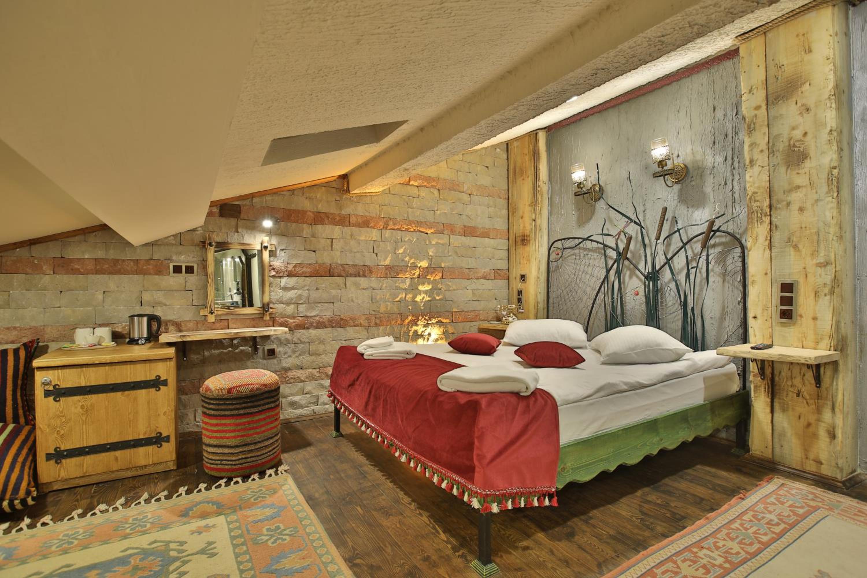 Double Room with Balcony (2 Adults + 1 Child)