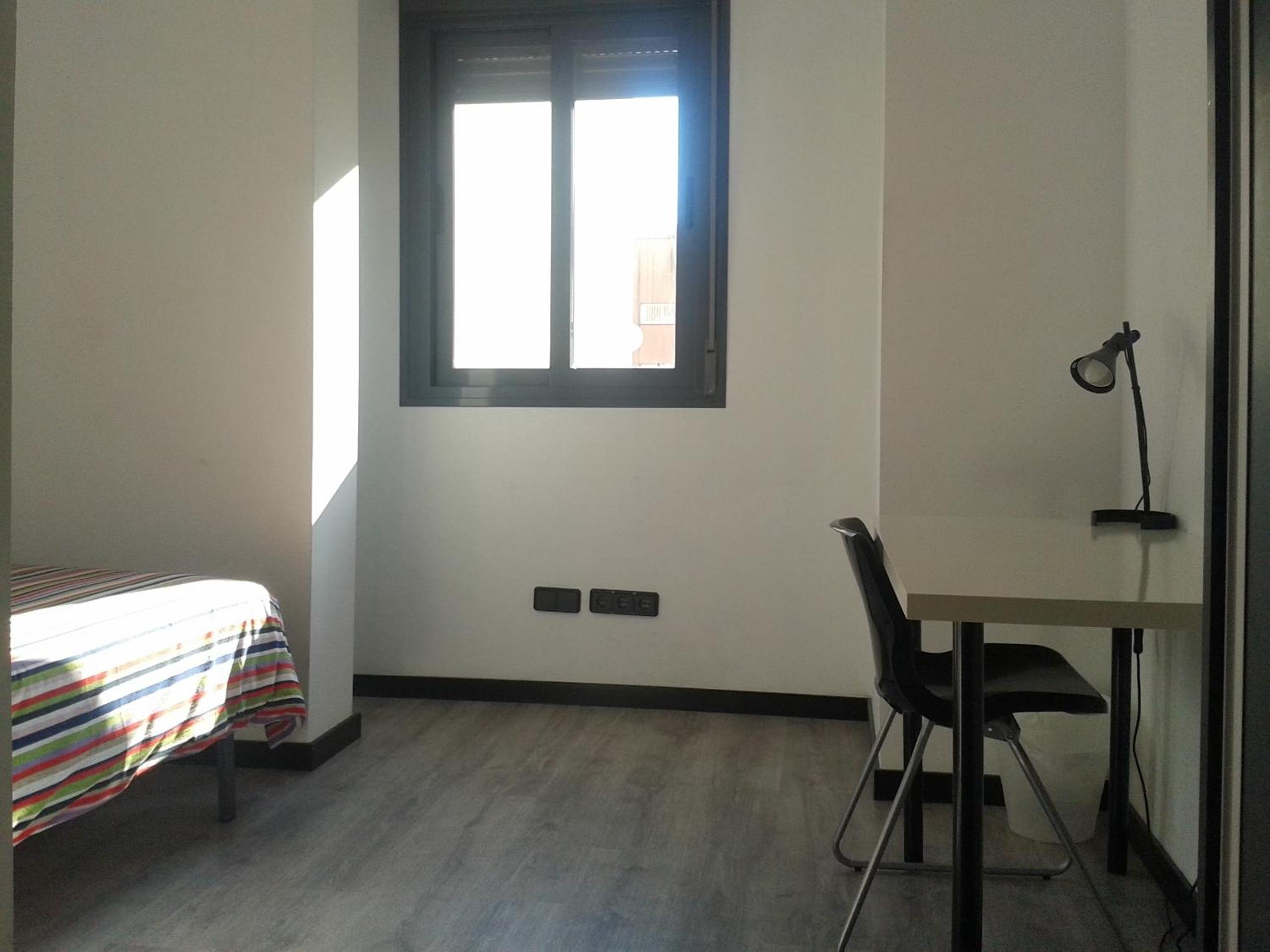 Classic Double Room with Double Bed - Photo 1