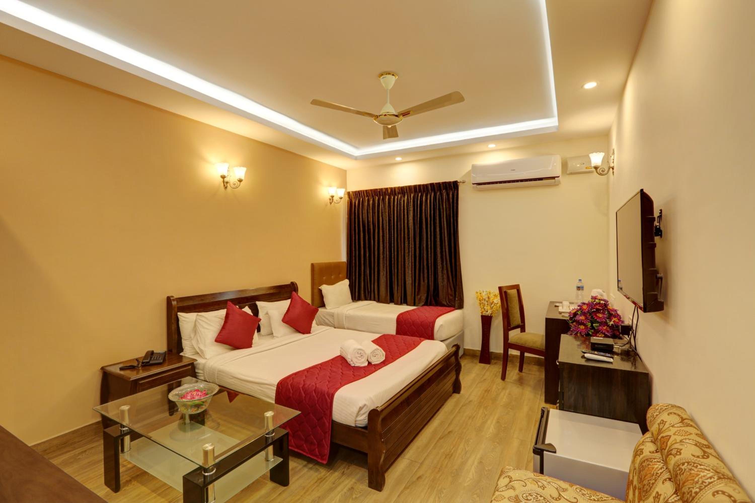 Luxury Triple Room