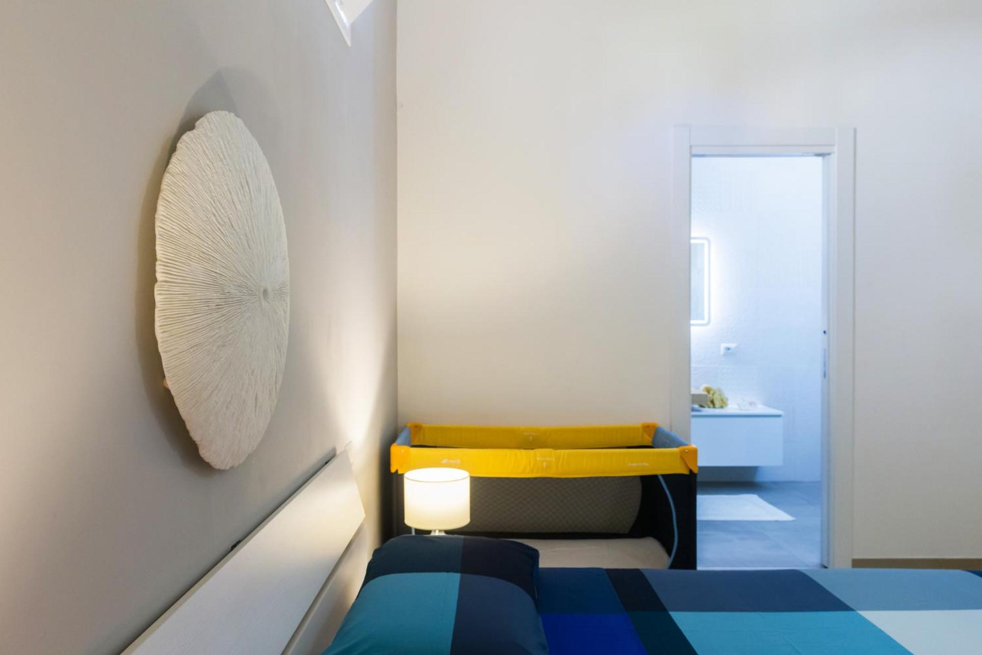 Two-Bedroom Apartment - Photo 32