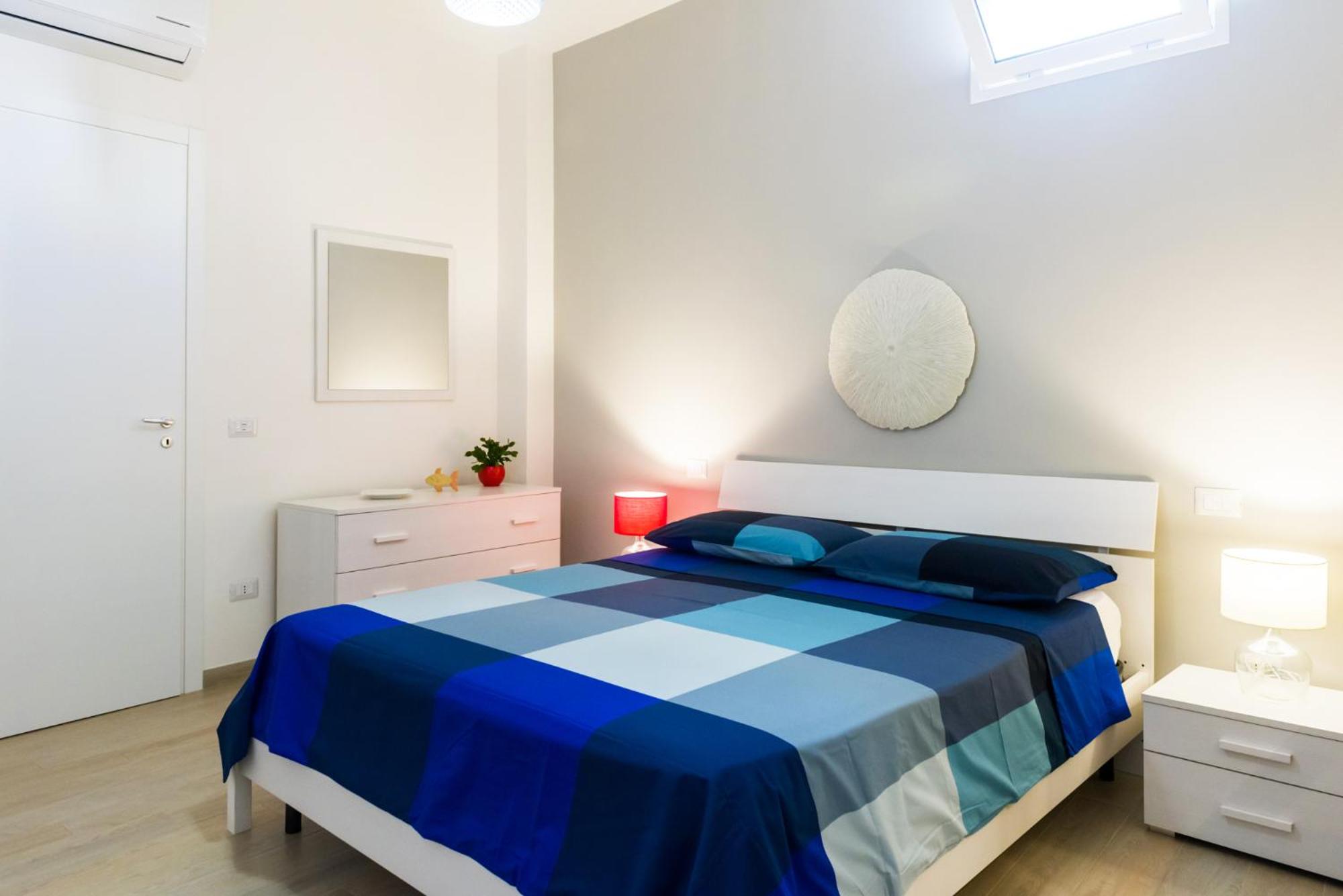 Two-Bedroom Apartment - Photo 35