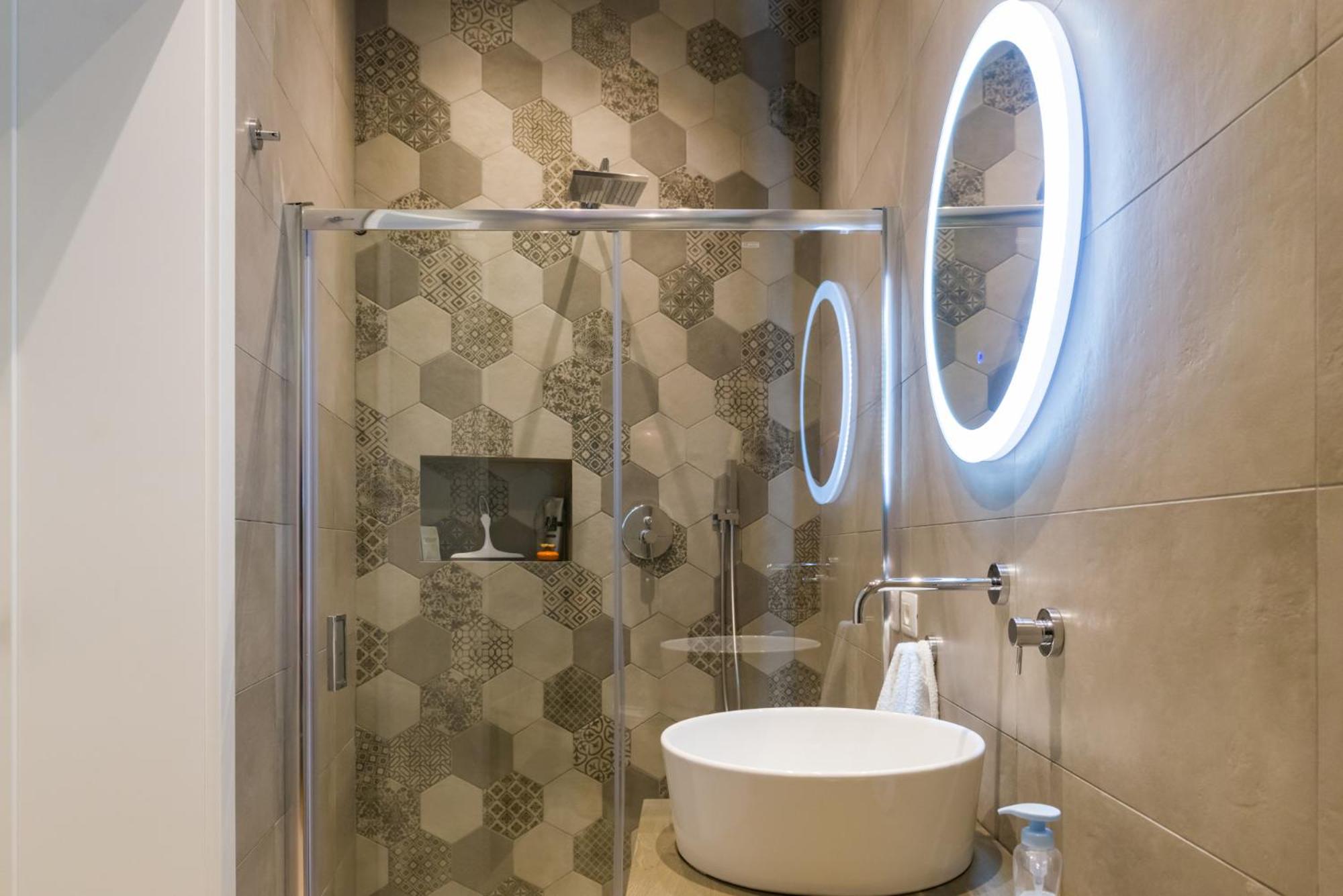 Two-Bedroom Apartment - Photo 6