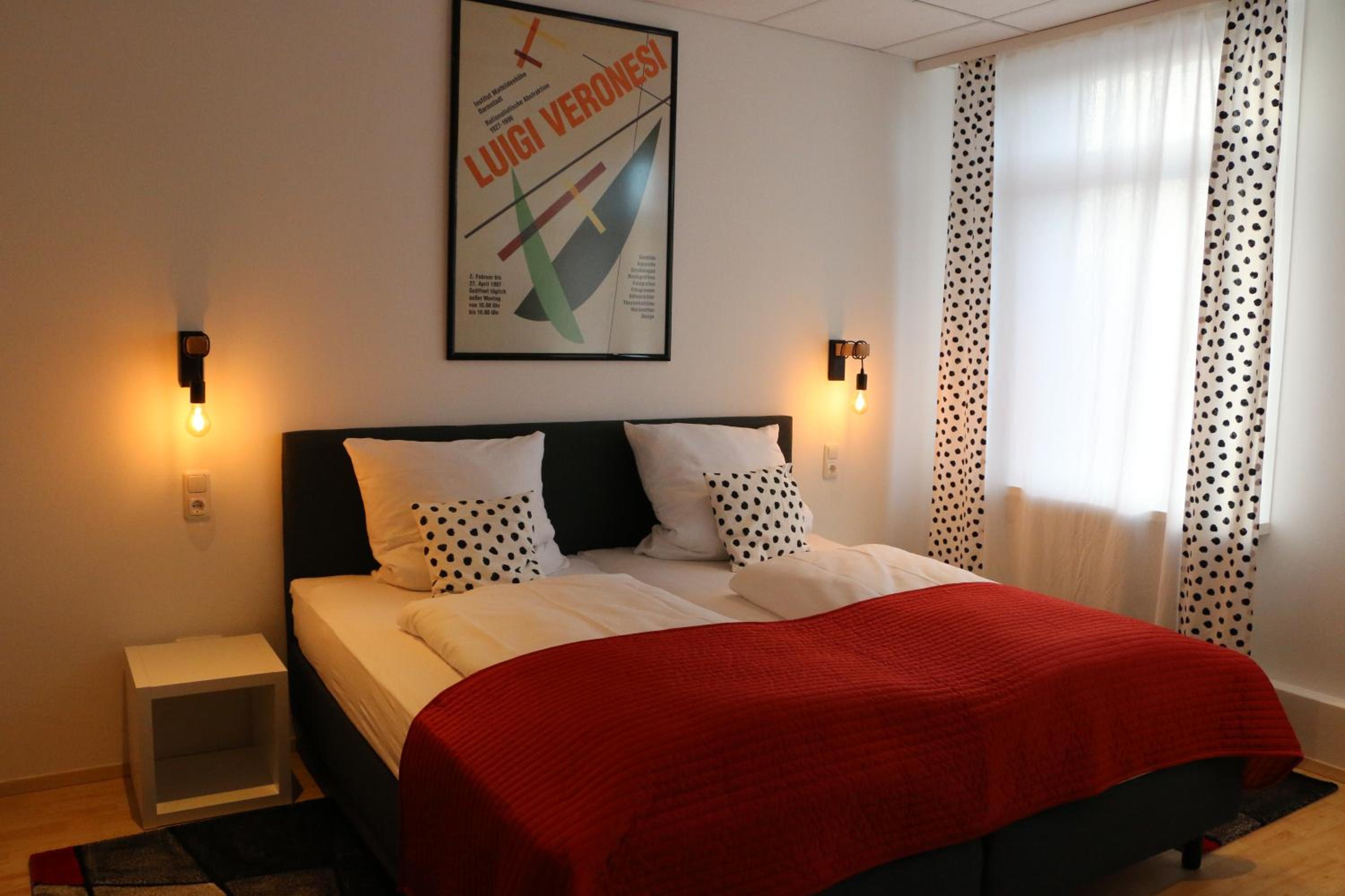 Double Room - Photo 12