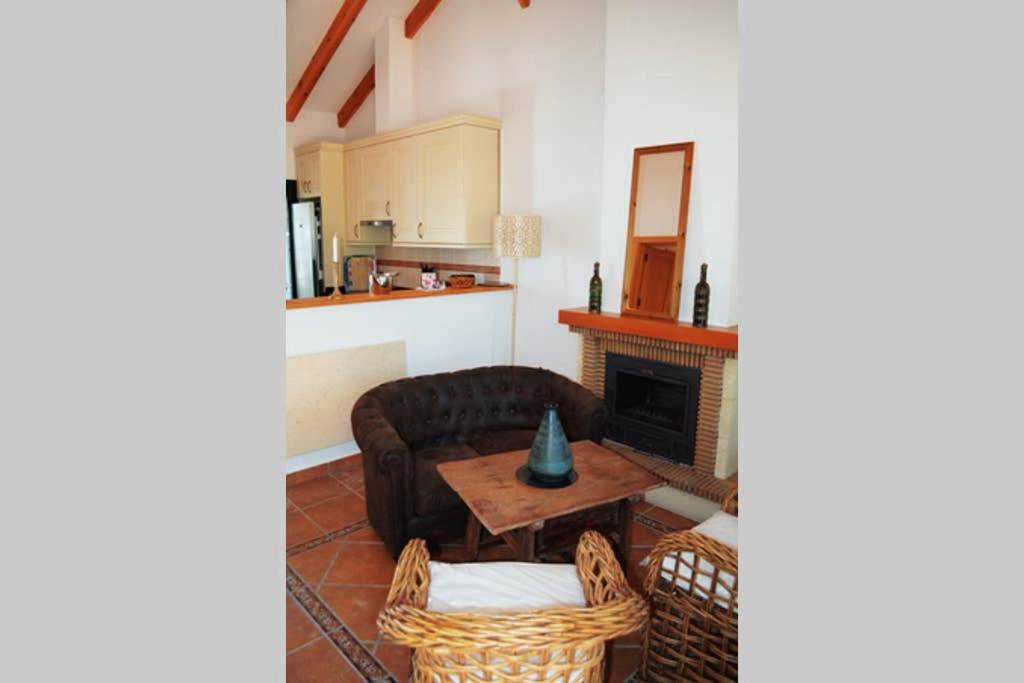 One-Bedroom House photo 3
