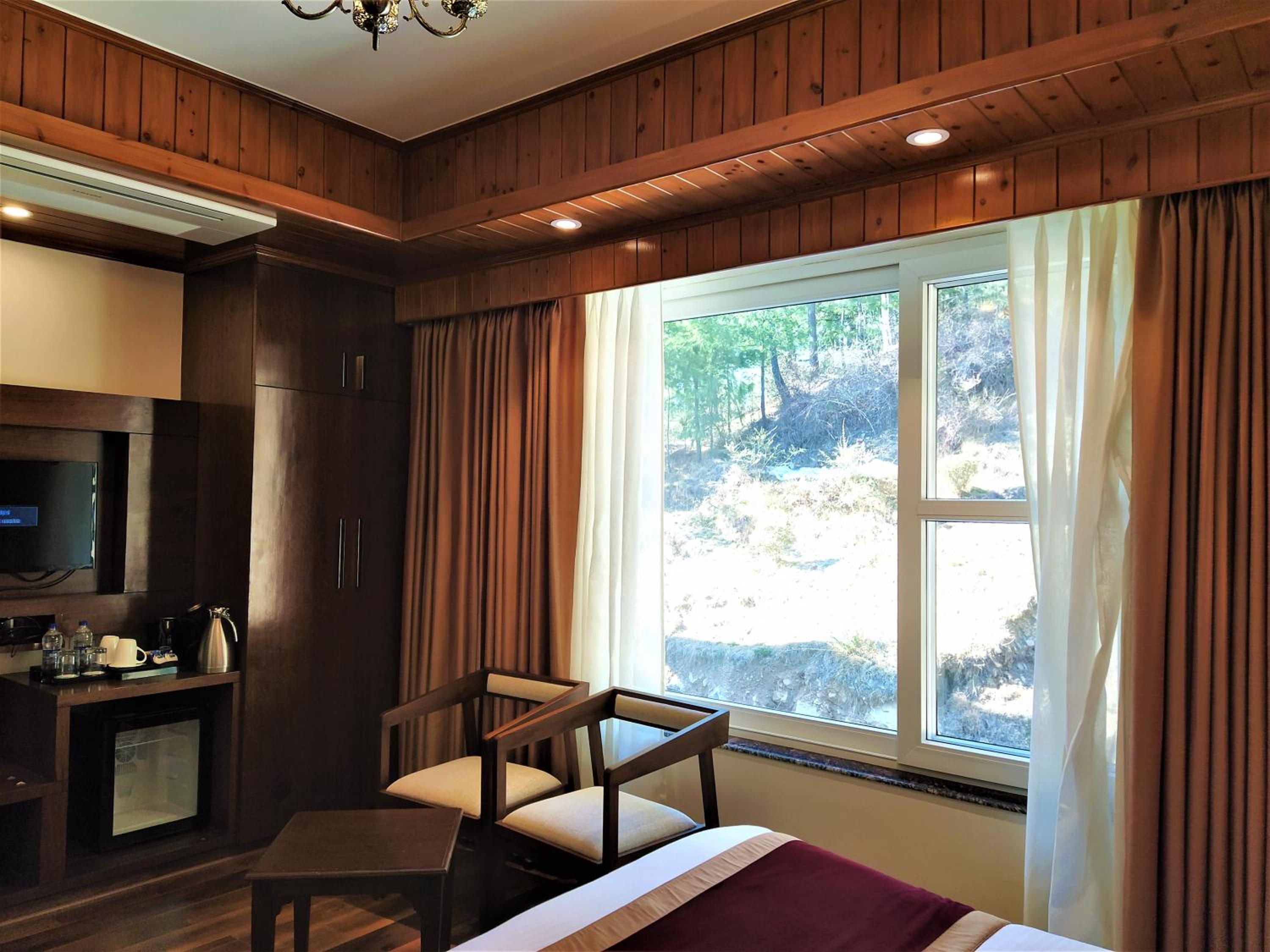 Classic Non Valley View Room photo 3