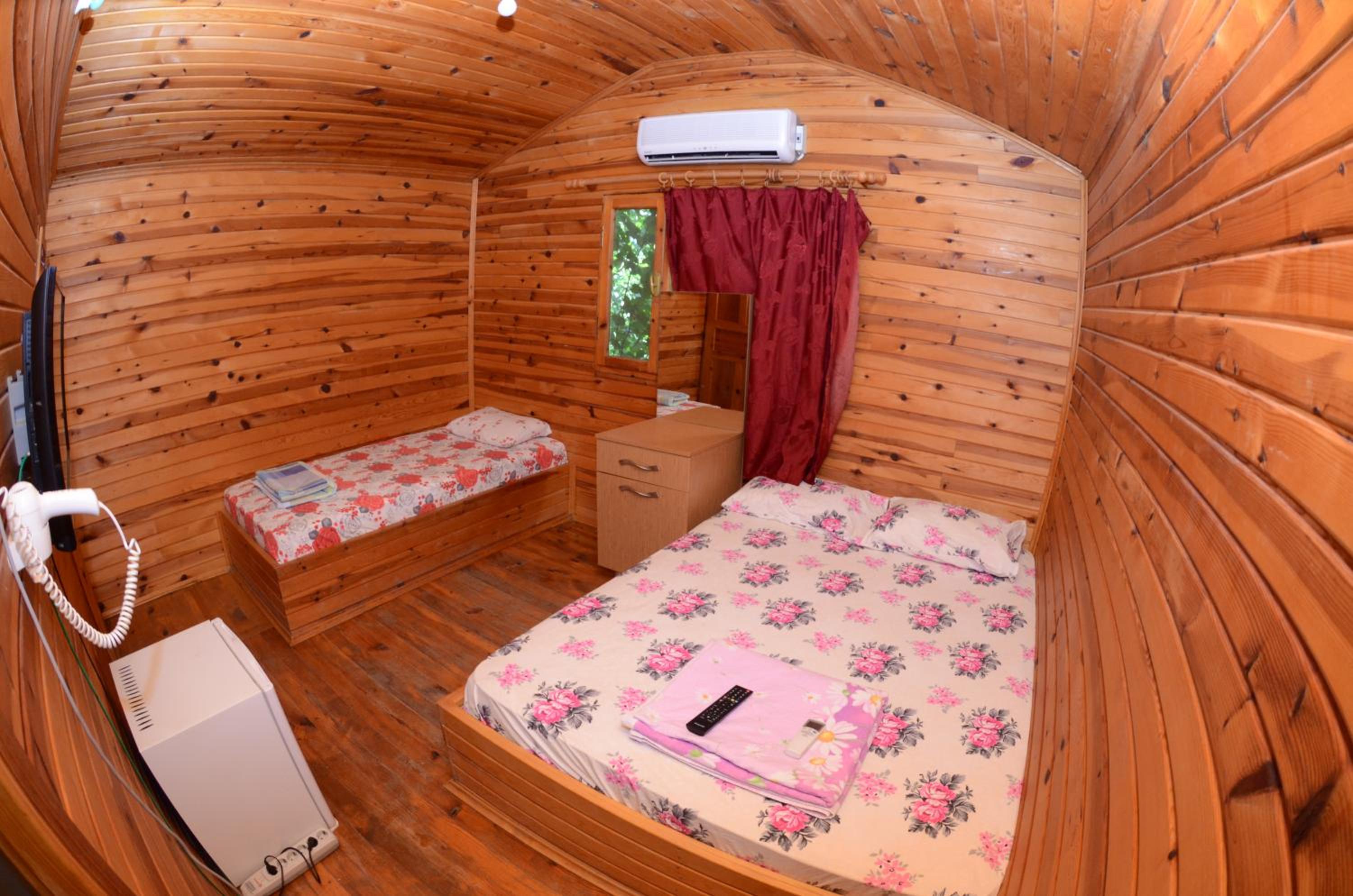 Deluxe Room - Photo 1
