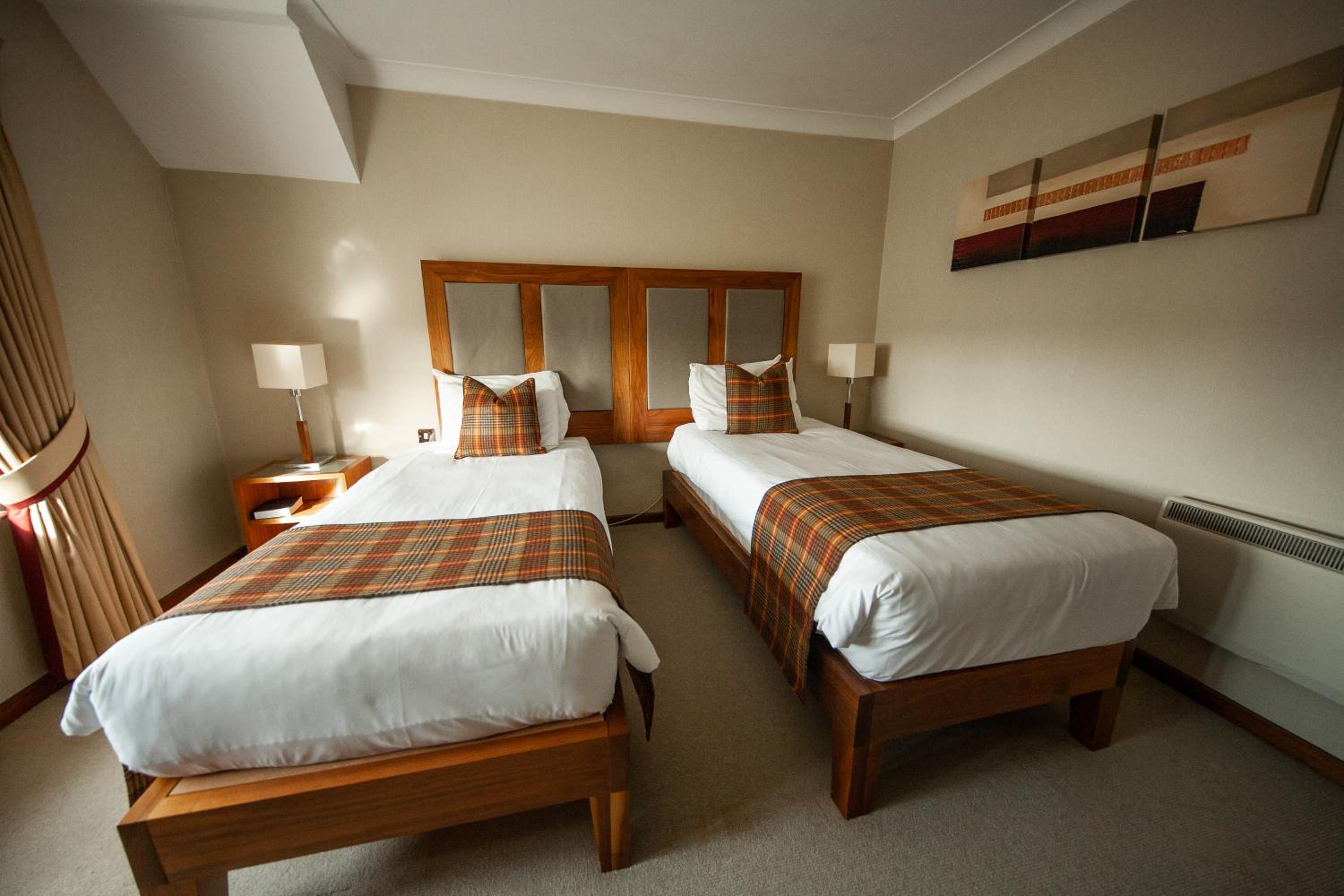 Twin Room - Photo 1