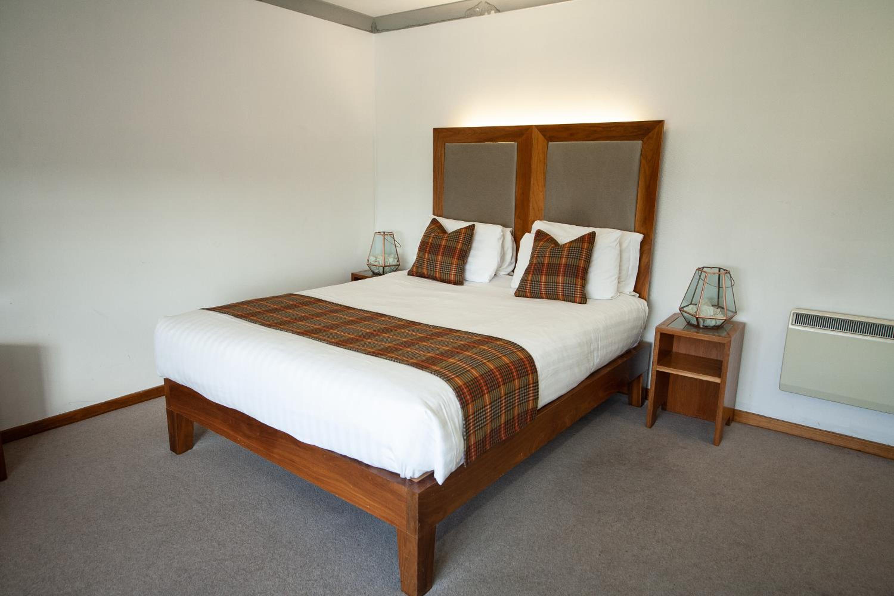 Double Room - Photo 15