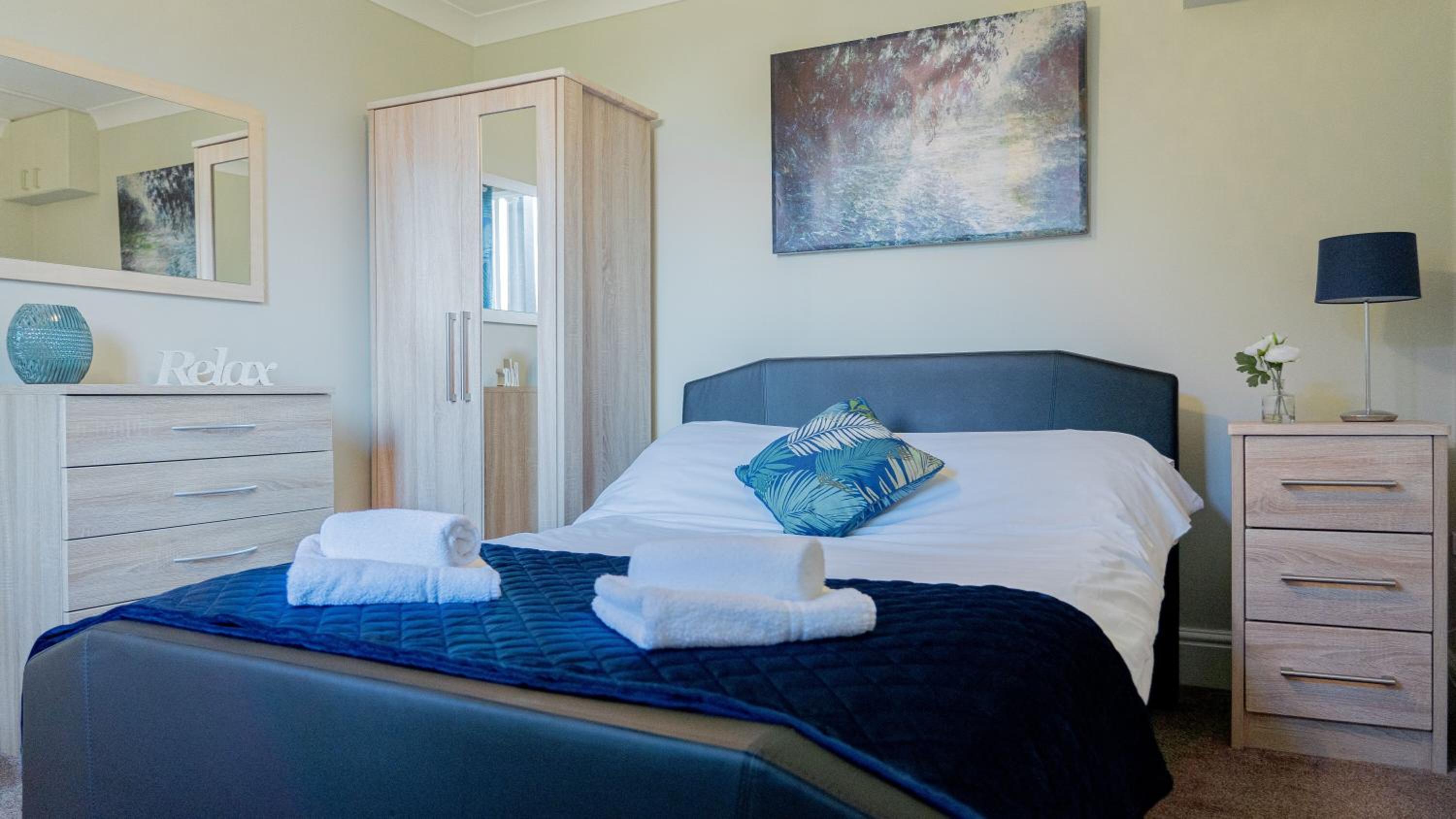 Treetops 1 Bedroom Self Catering Flat - Dog Friendly