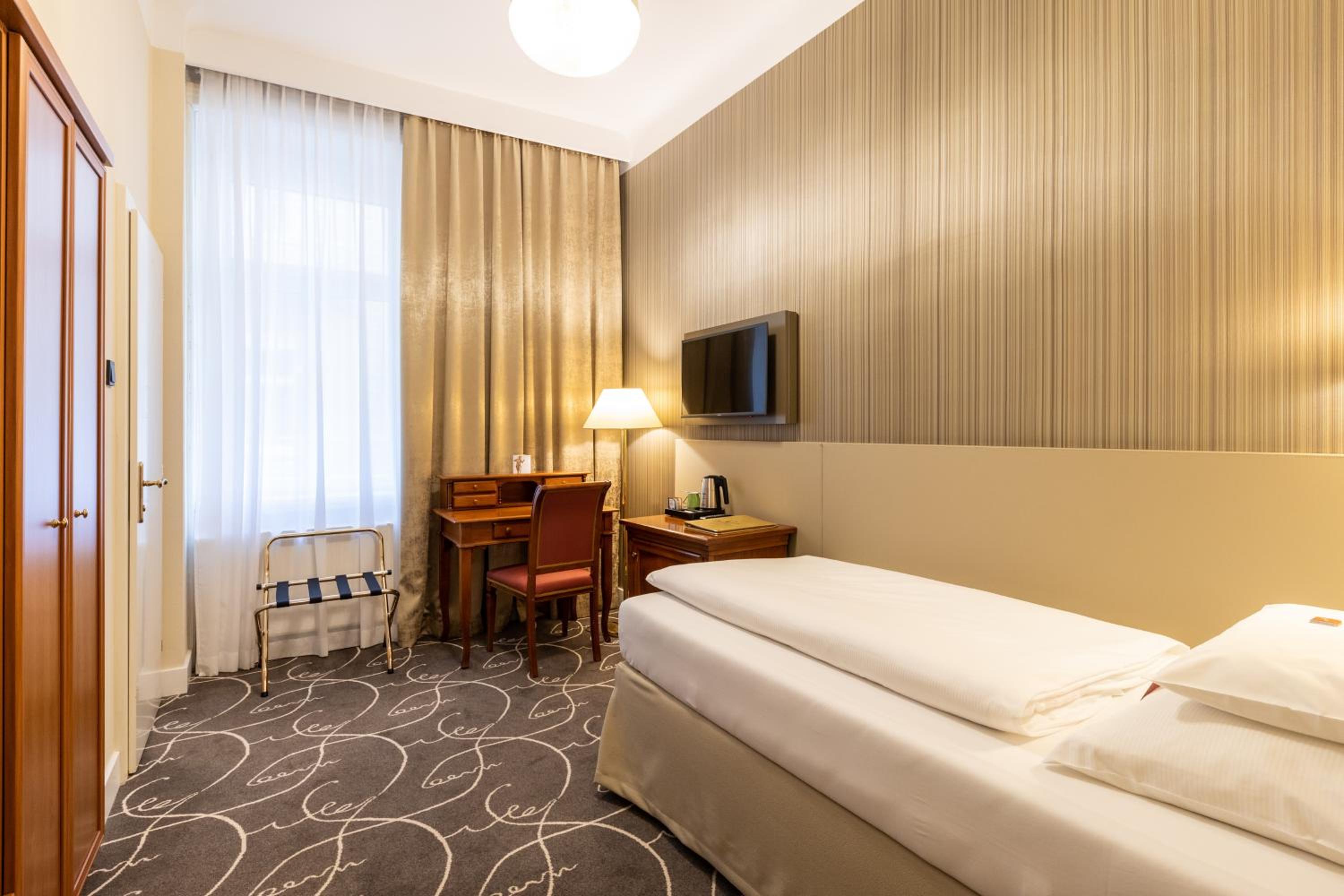 Single Room photo 1