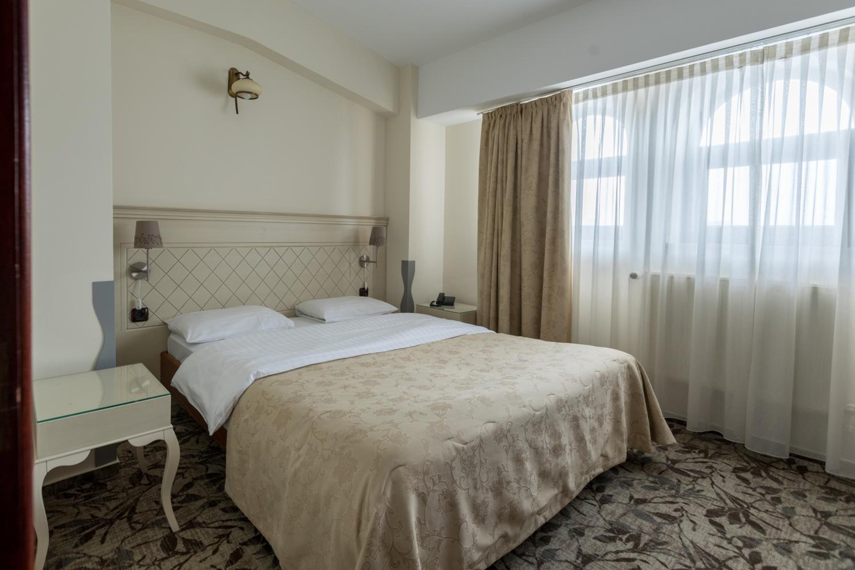 Junior Suite - Photo 1