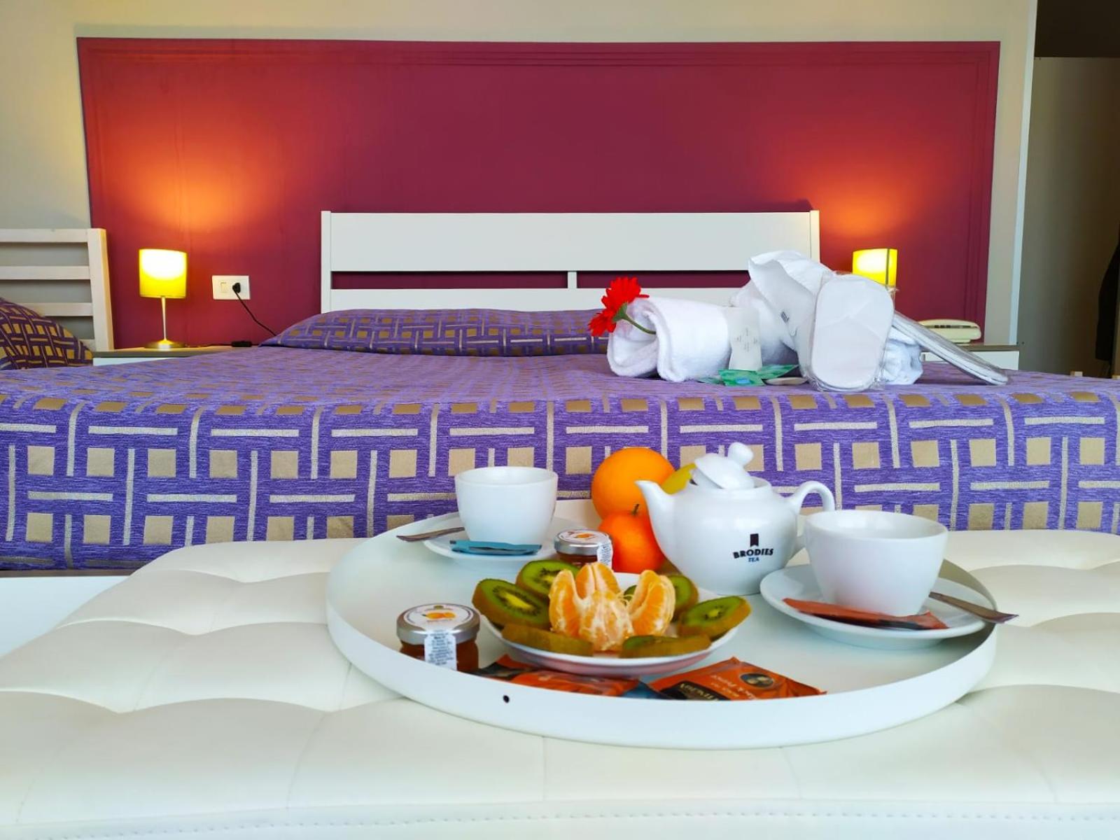 Superior Double or Twin Room with Balcony - Photo 8