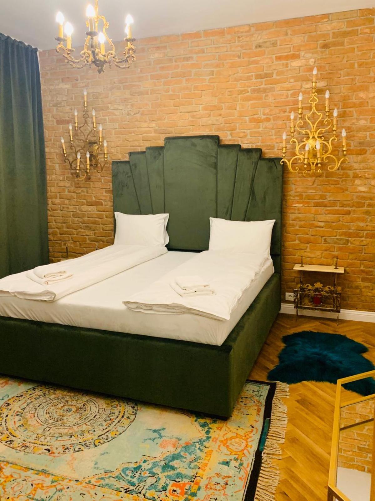 Deluxe Apartment - Photo 1