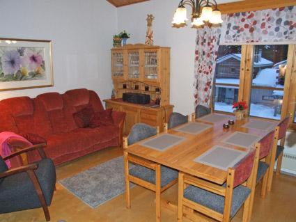 Two-Bedroom Apartment - Photo 4