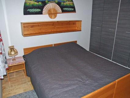 Two-Bedroom Apartment - Photo 6