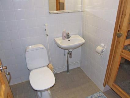 Two-Bedroom Apartment - Photo 8