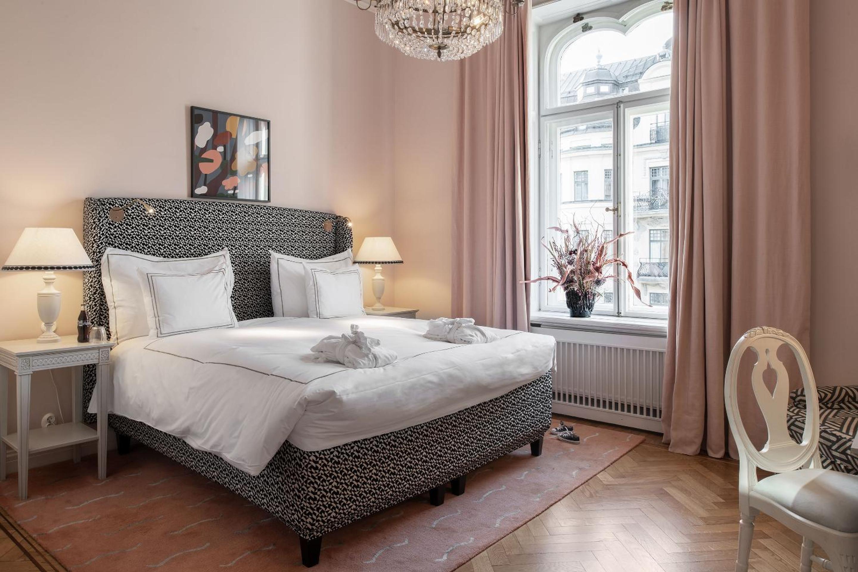 Superior King Room