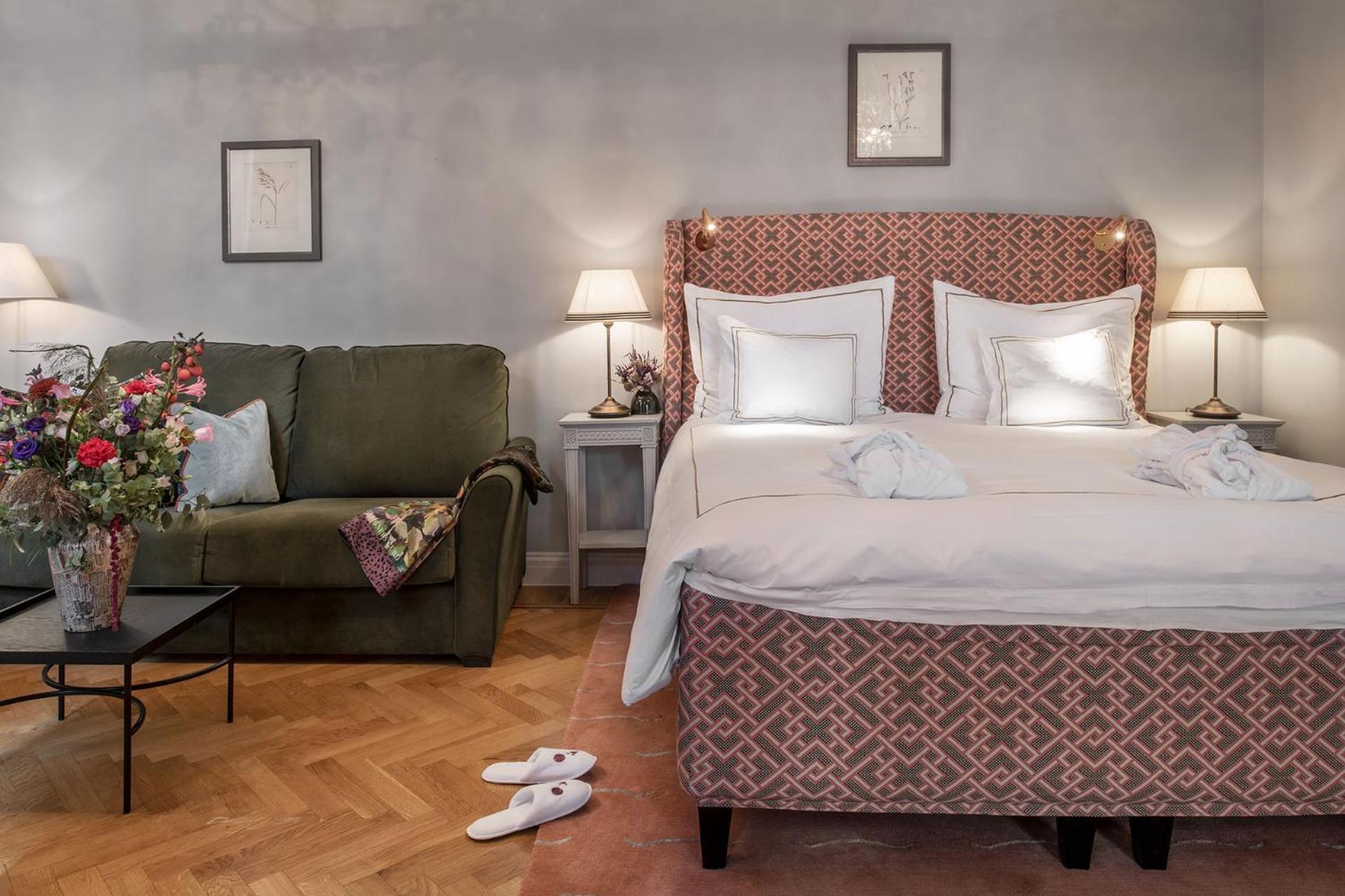 Junior Suite with Garden View