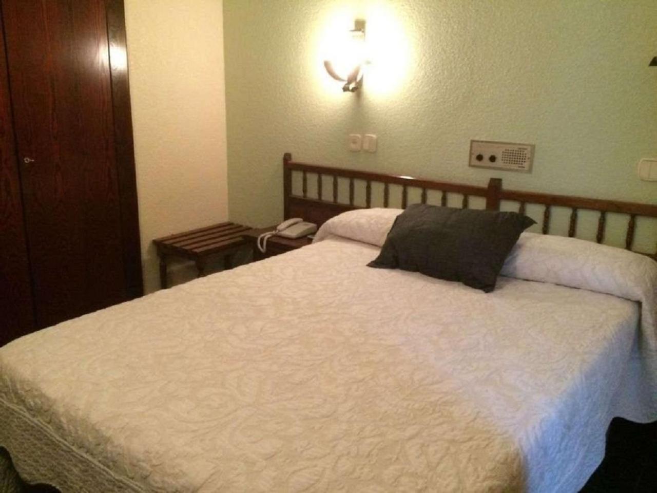 Single Room photo 1