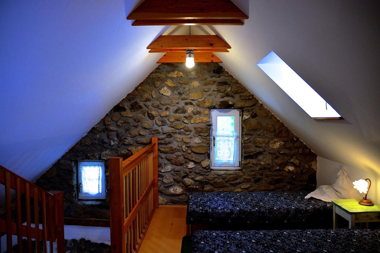 Two-Bedroom House photo 3