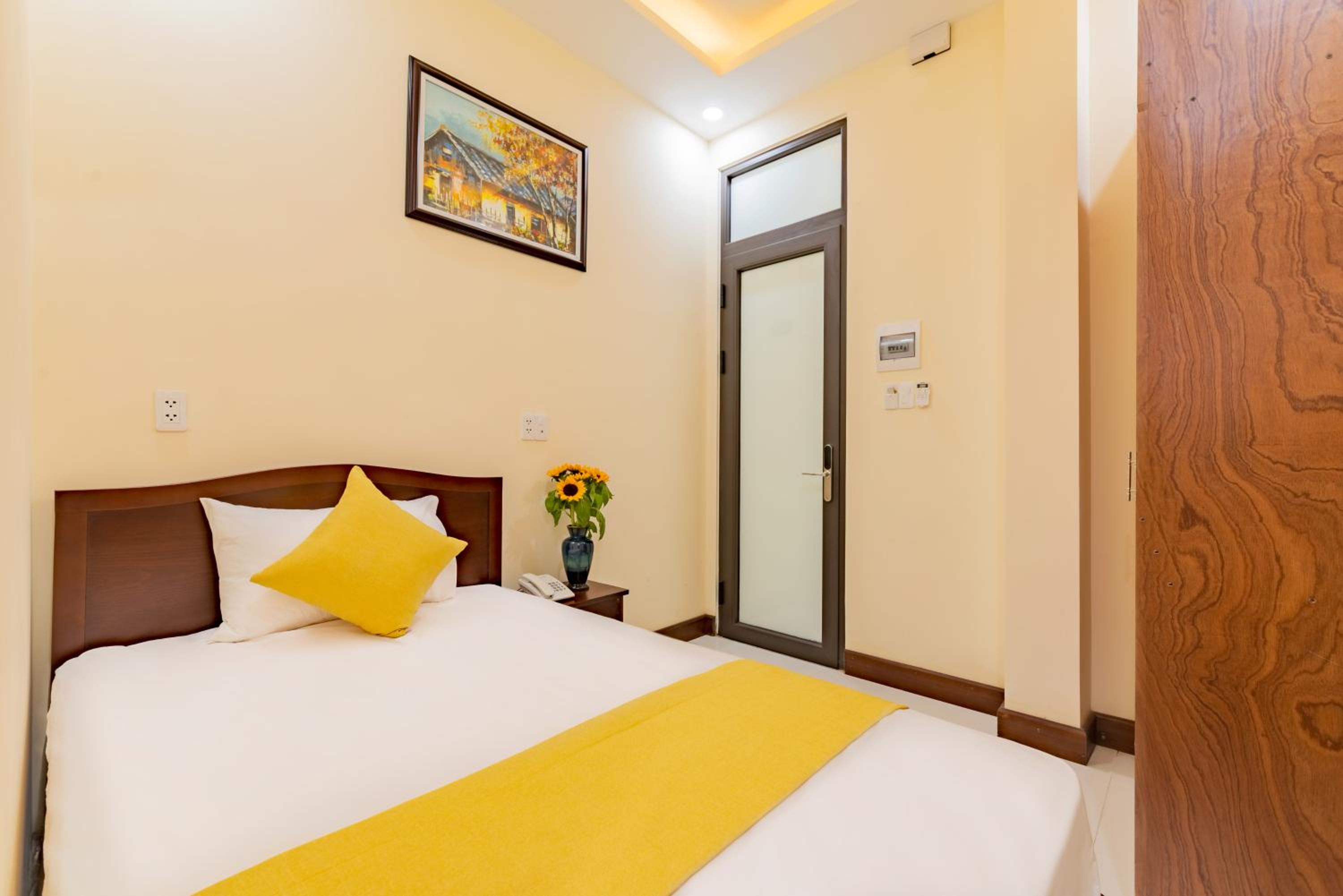 Superior Single Room