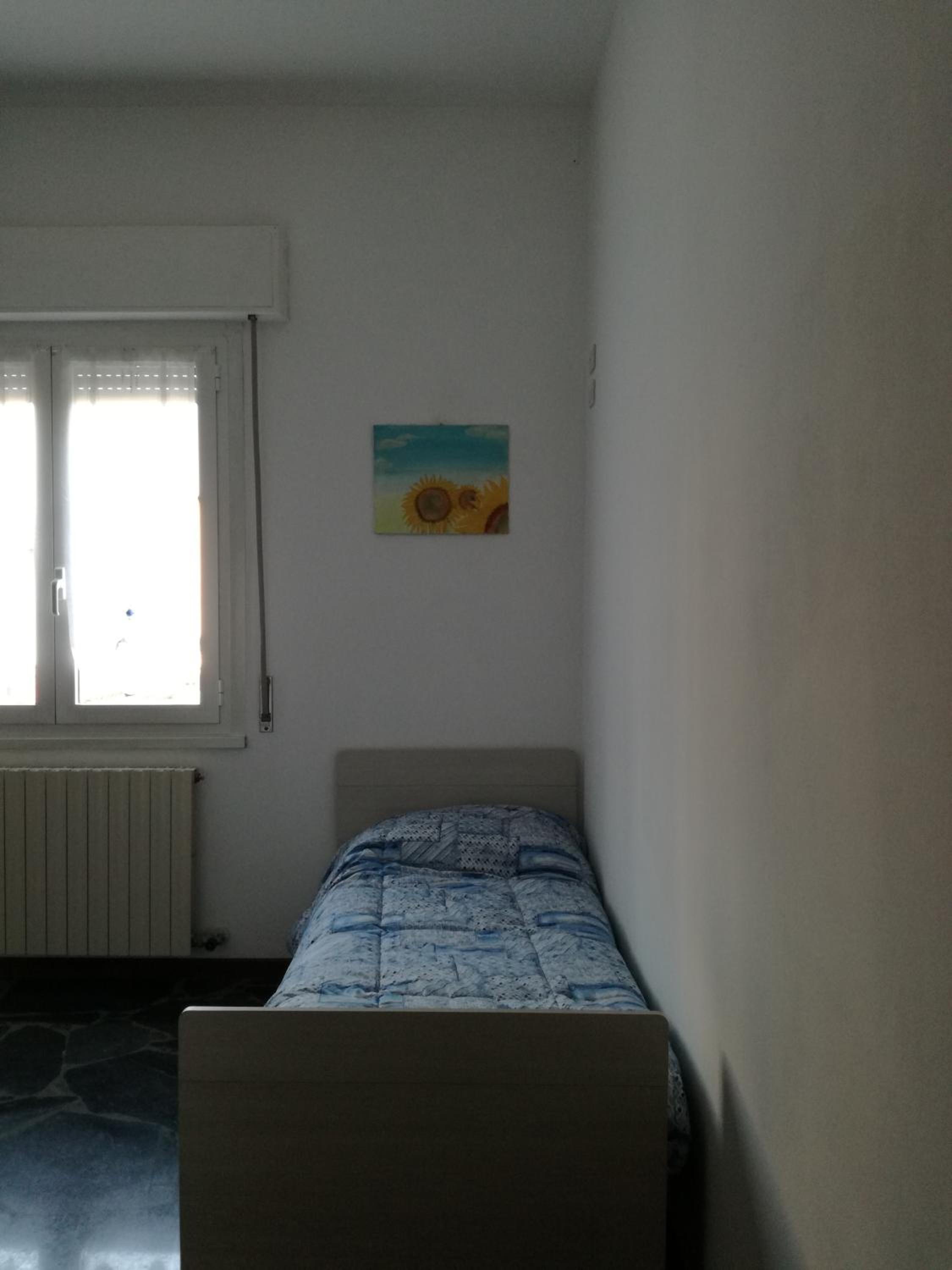 One-Bedroom Apartment - Photo 11