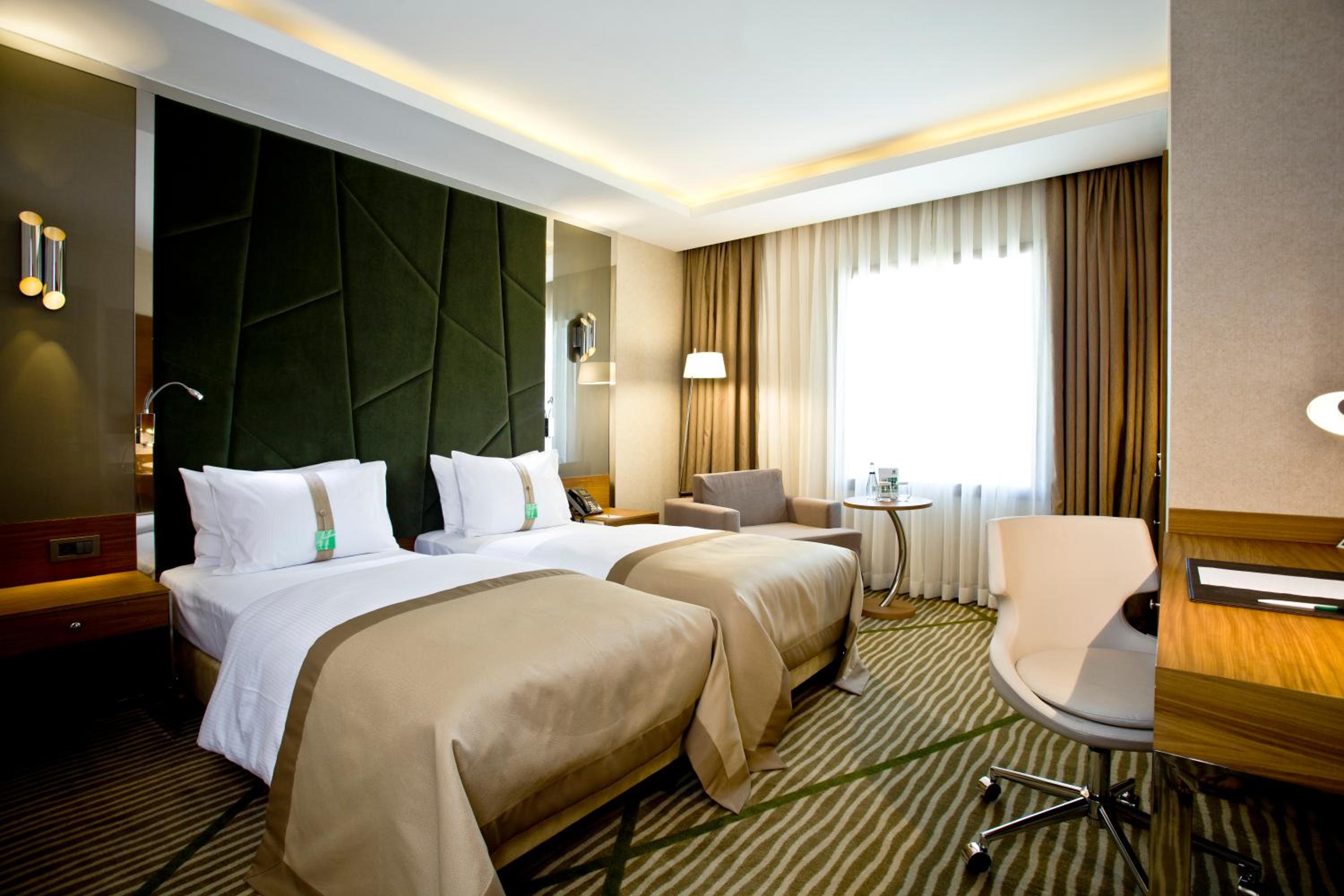 Standard Twin Room - Non-Smoking photo 3