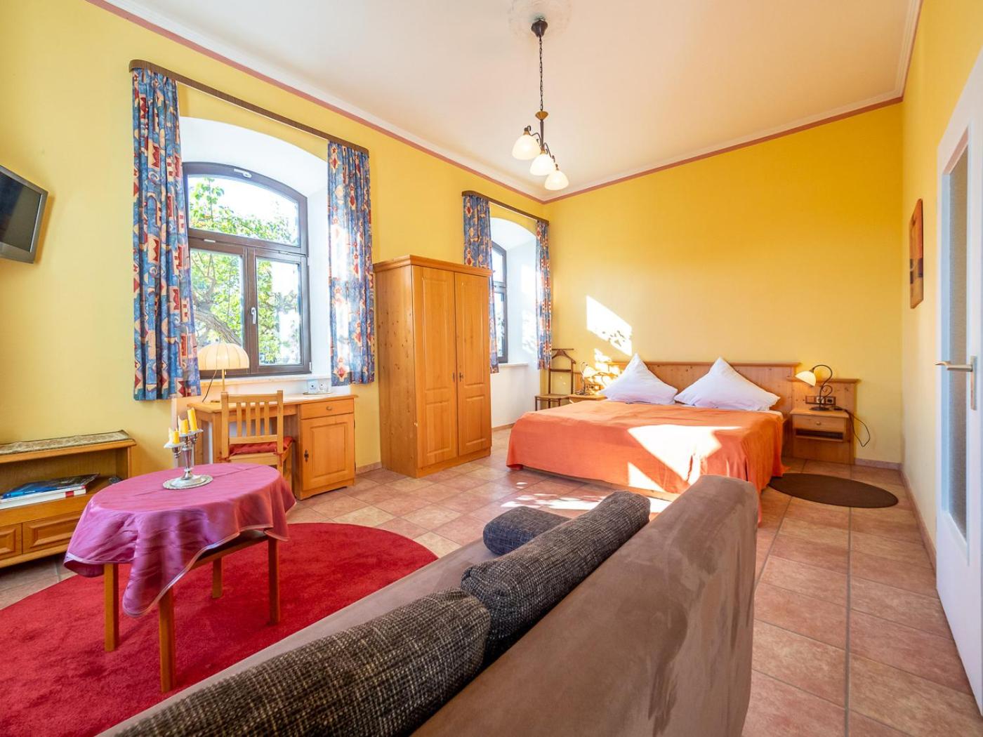 Deluxe Double Room photo 2