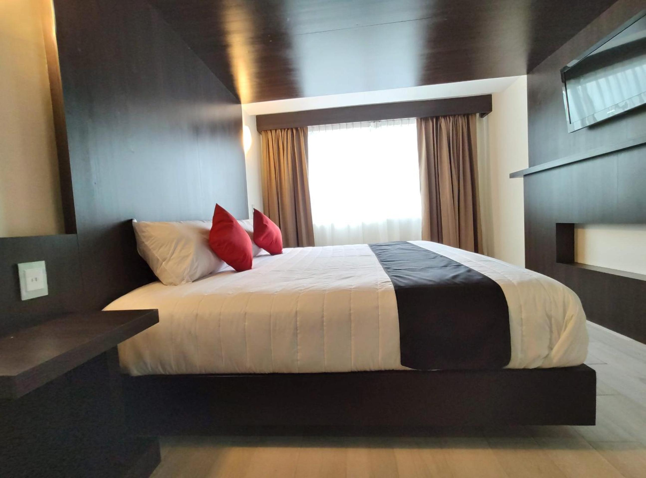 Superior King Room photo 3