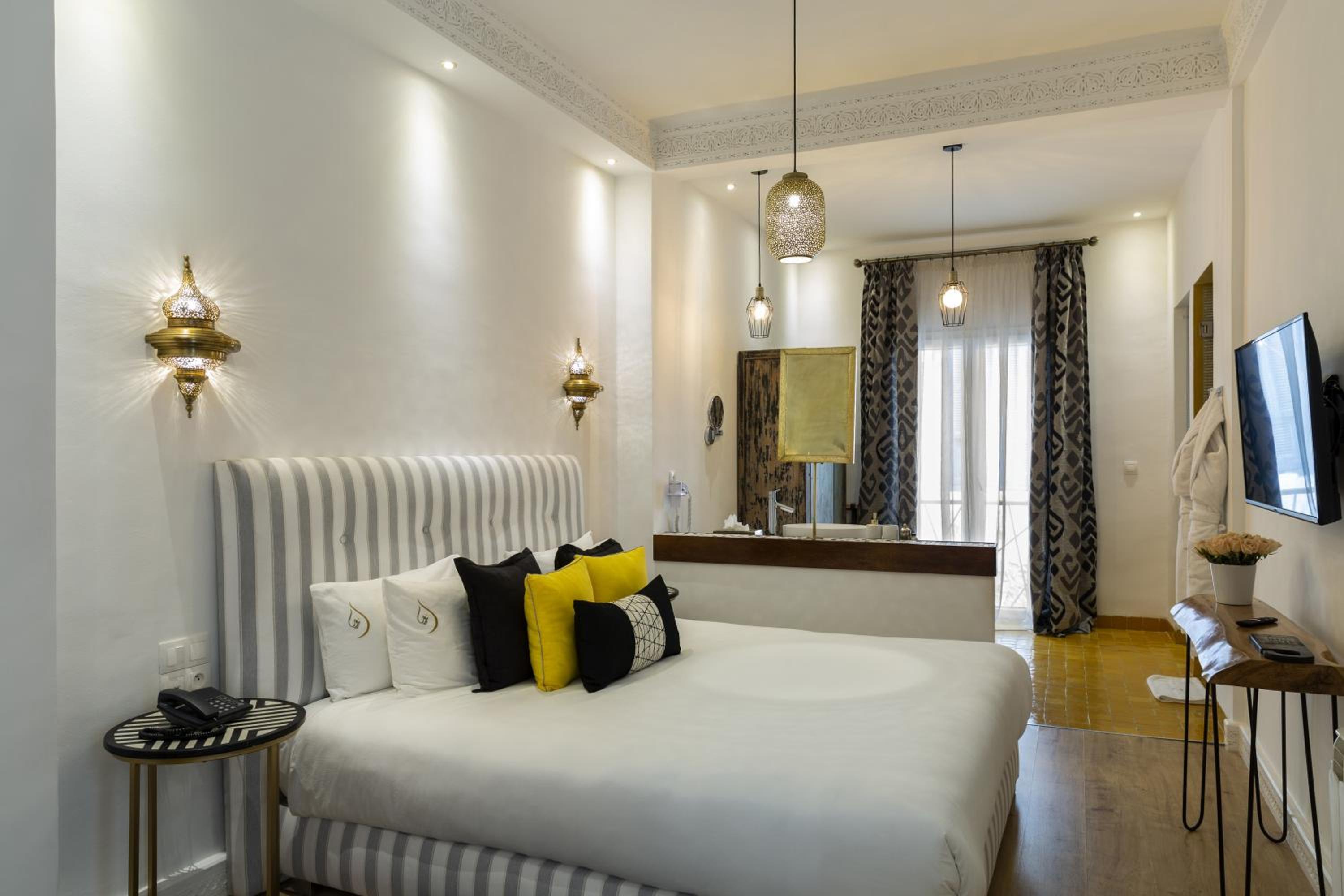 Deluxe Suite photo 1