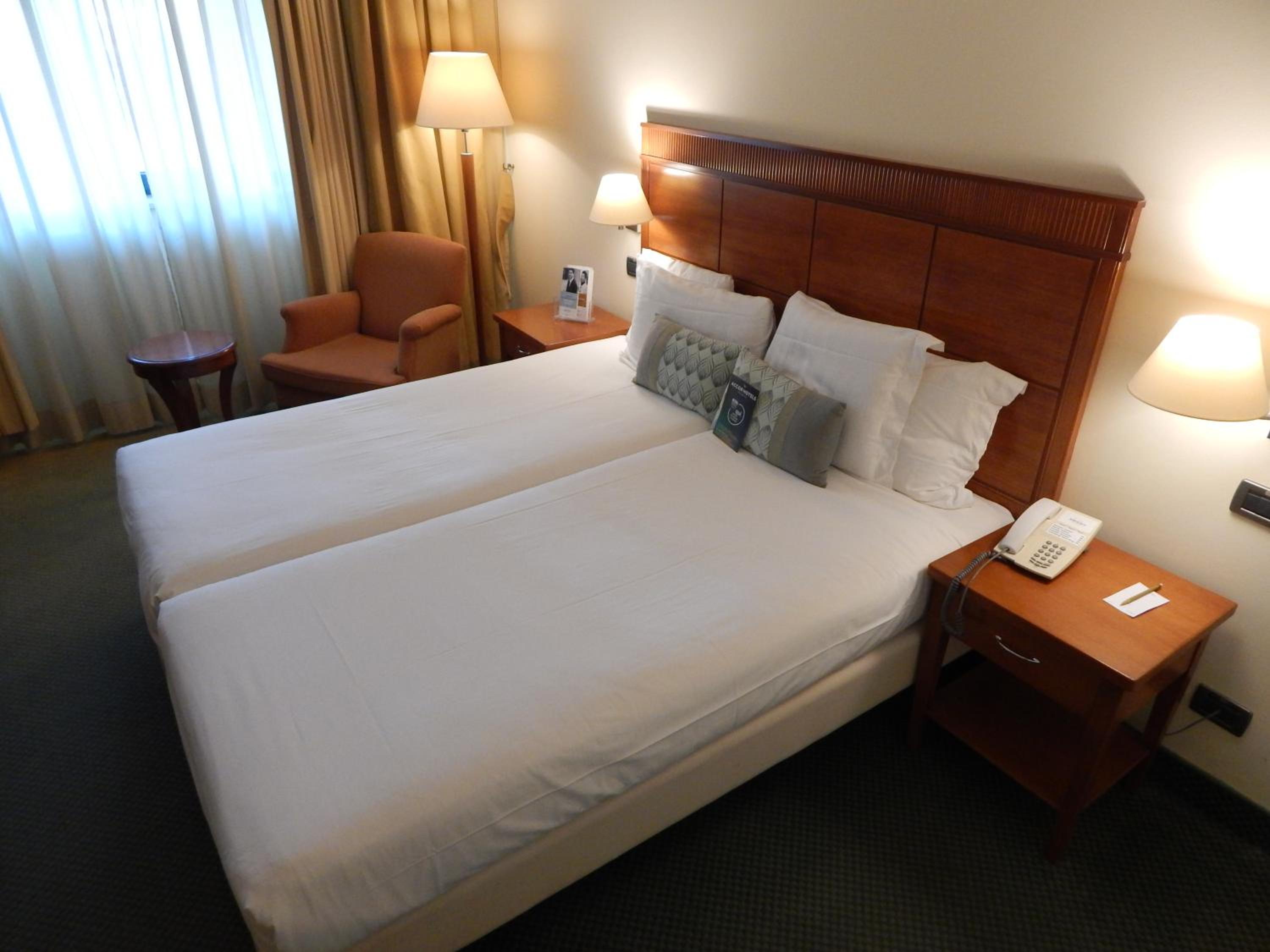 Double Room - Disability Access - Photo 1