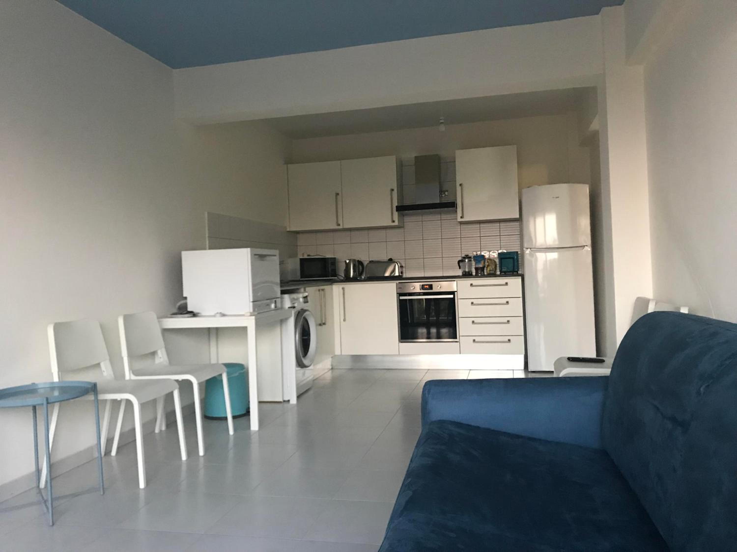 Apartment - Photo 1