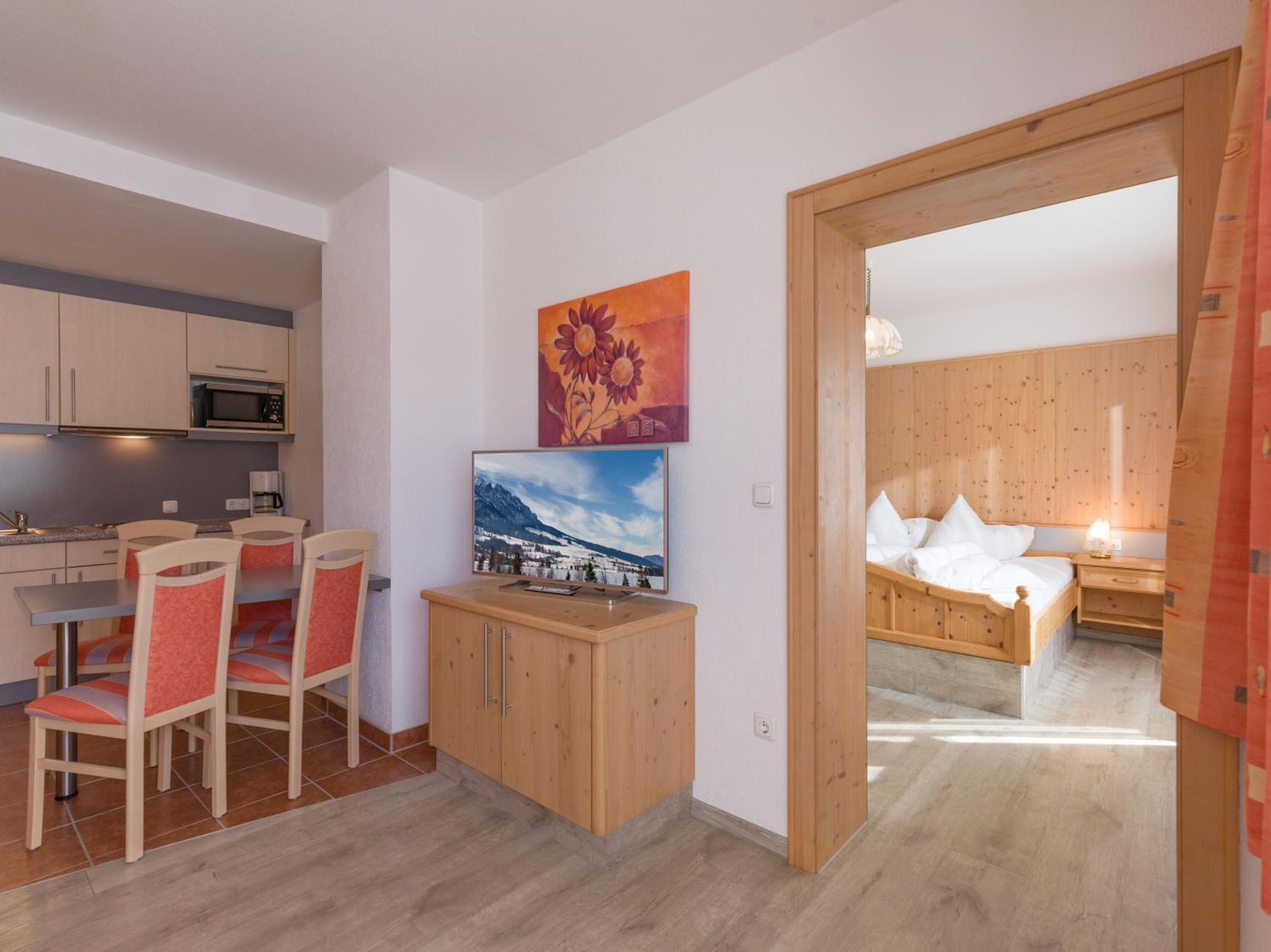 Apartment 1 with Lake View photo 3