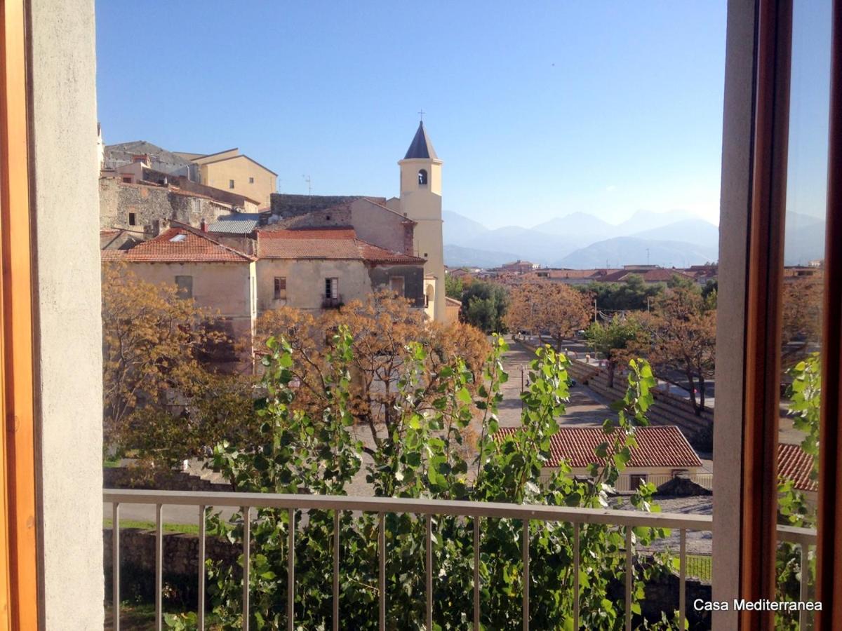 Two-Bedroom Apartment with Balcony and Sea View photo 3