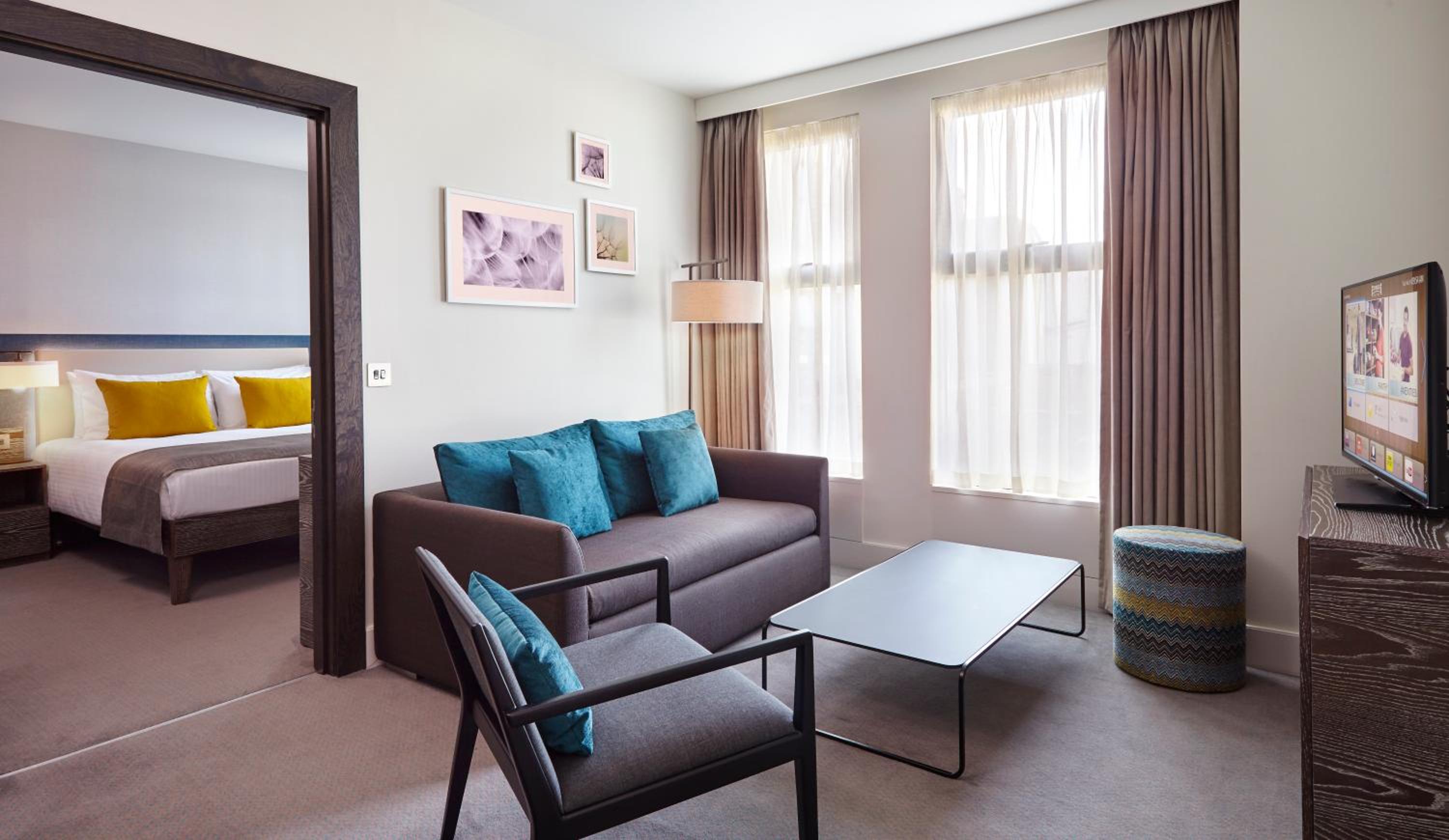 One-Bedroom Suite photo 2