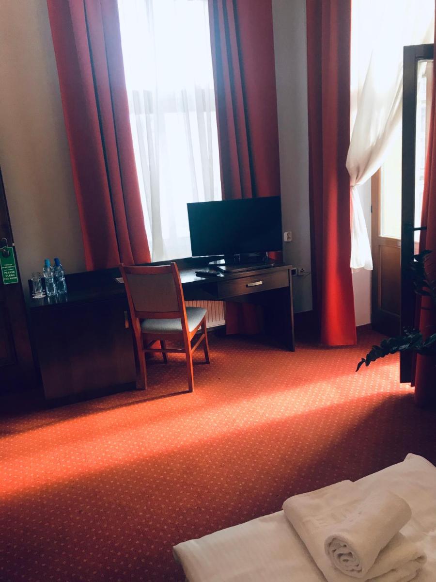 Triple Room - Photo 1