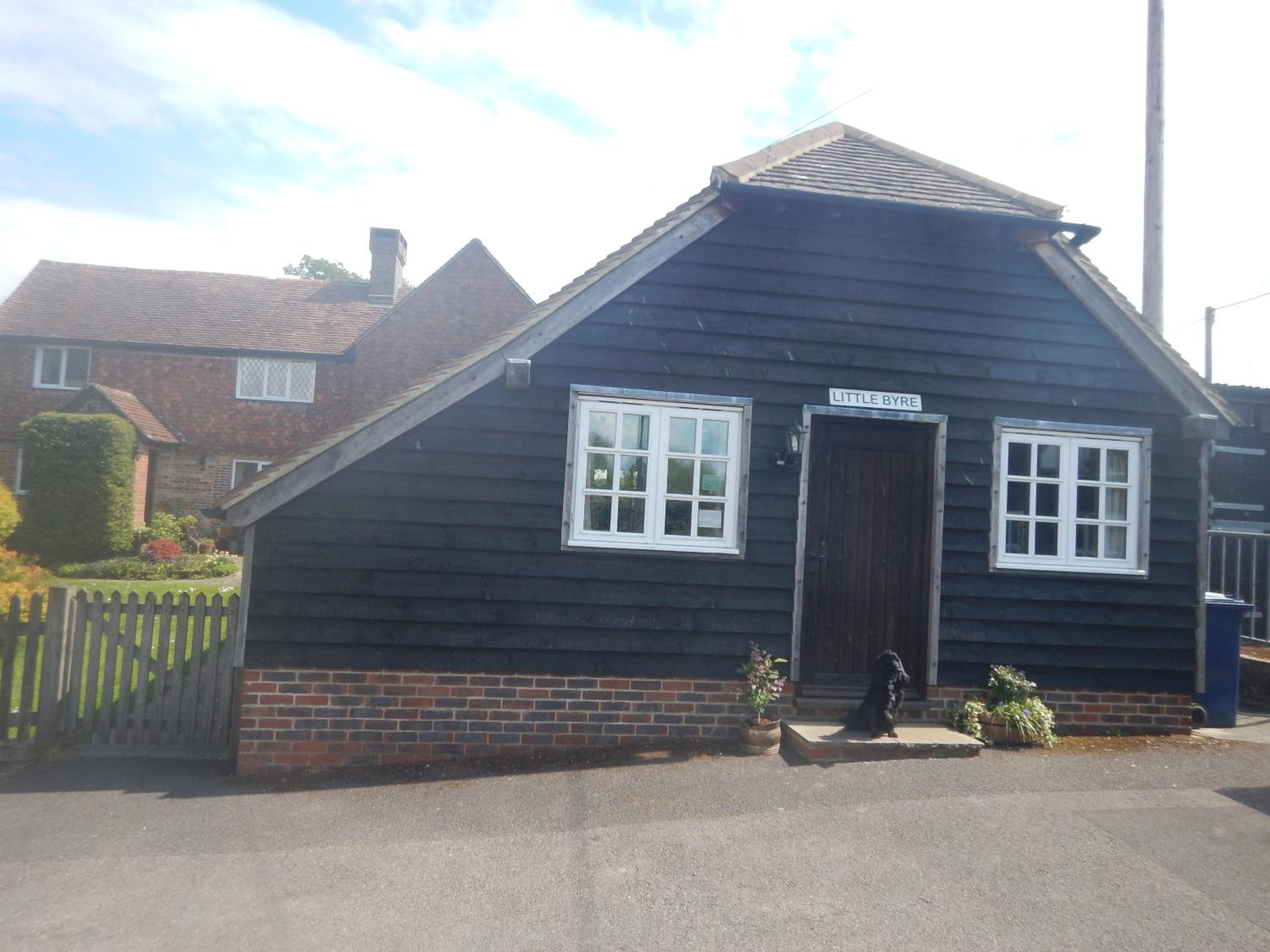 One-Bedroom House photo 2