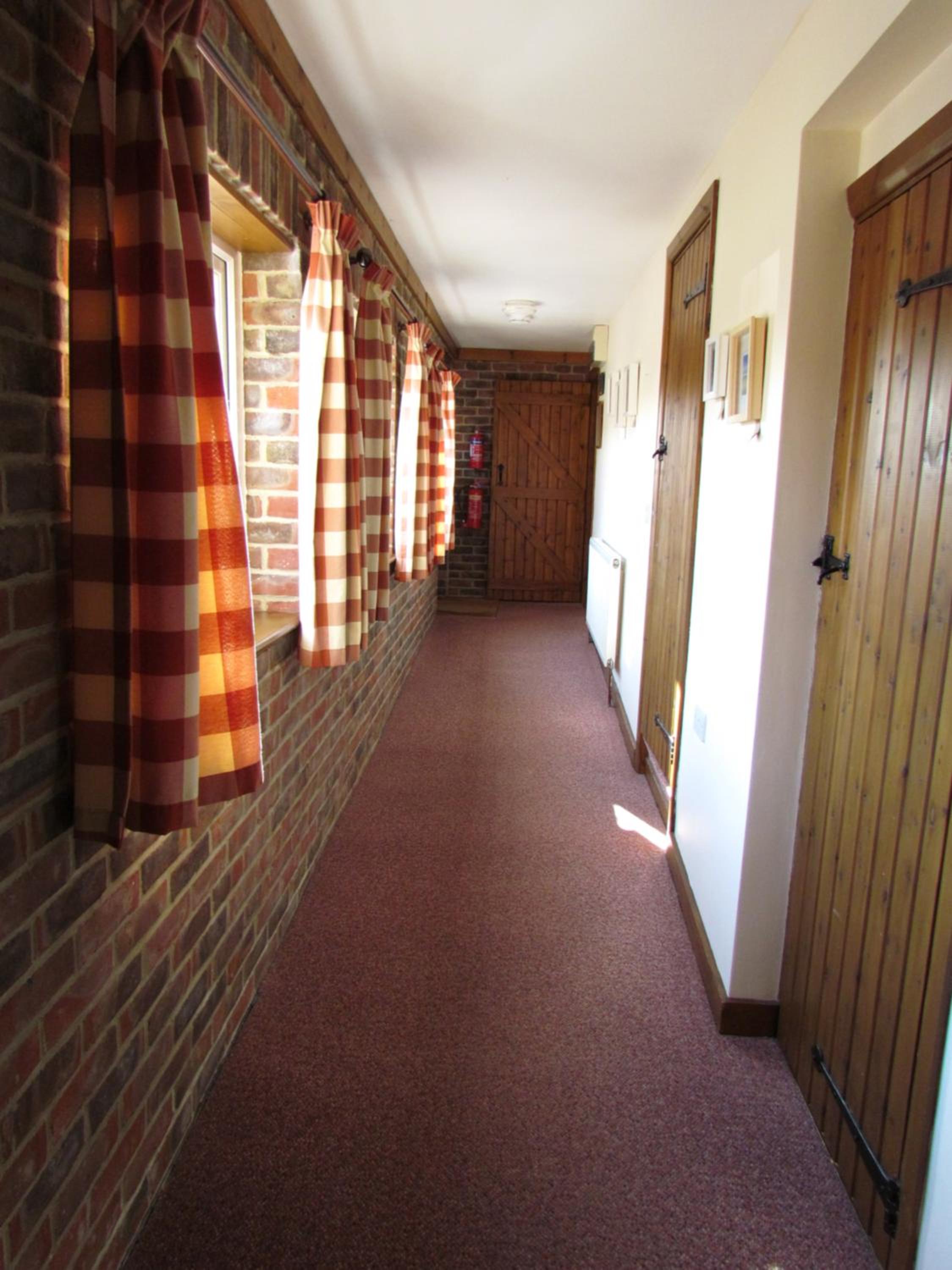 Three-Bedroom House photo 2