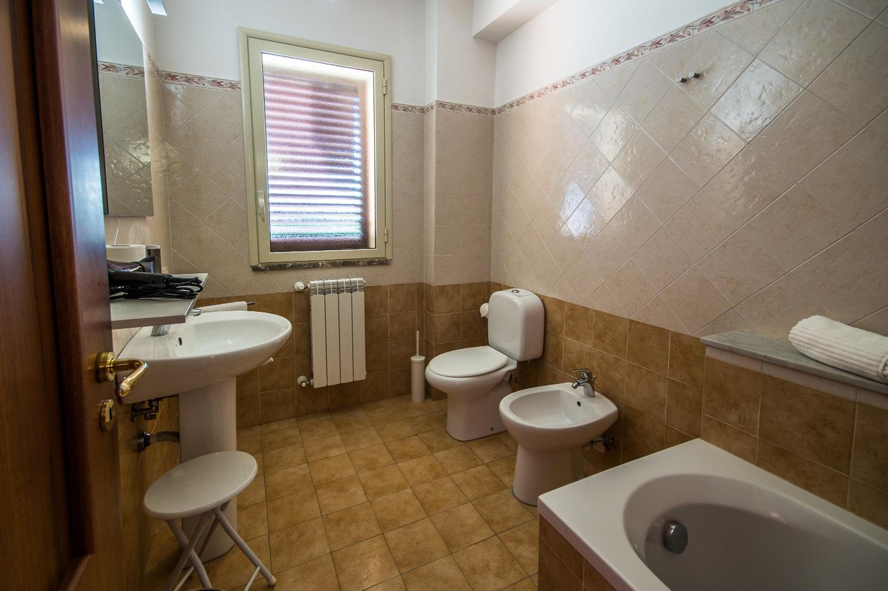 Triple Room photo 3