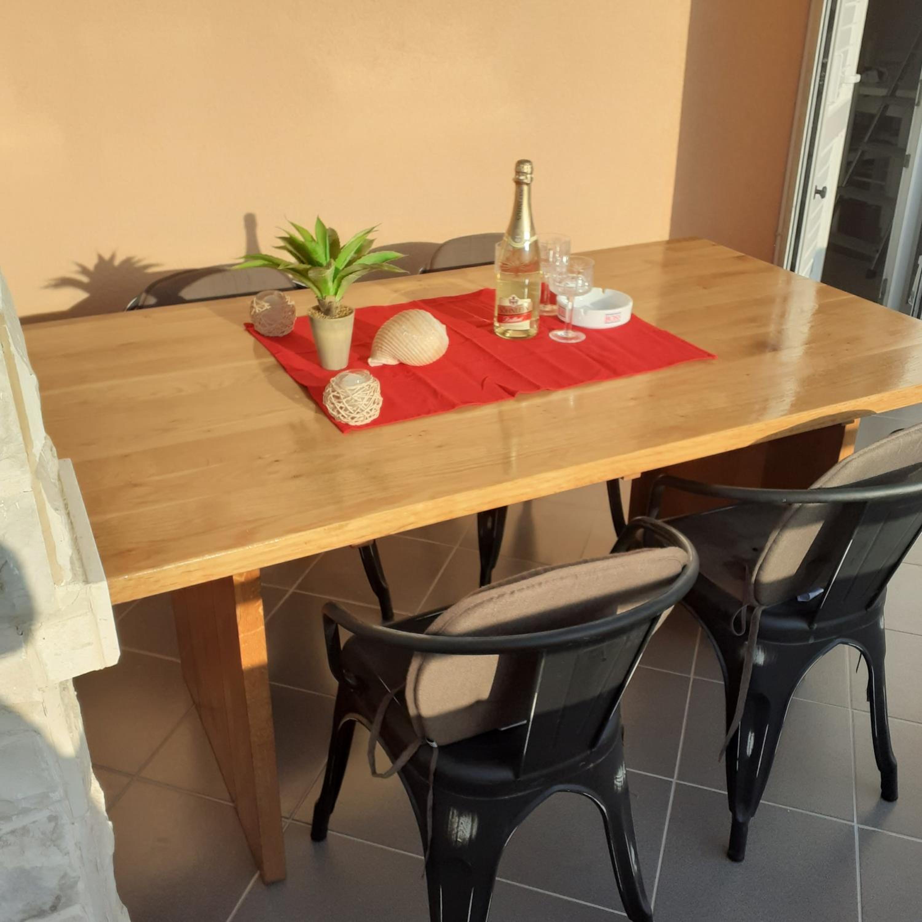 Two-Bedroom Apartment photo 3