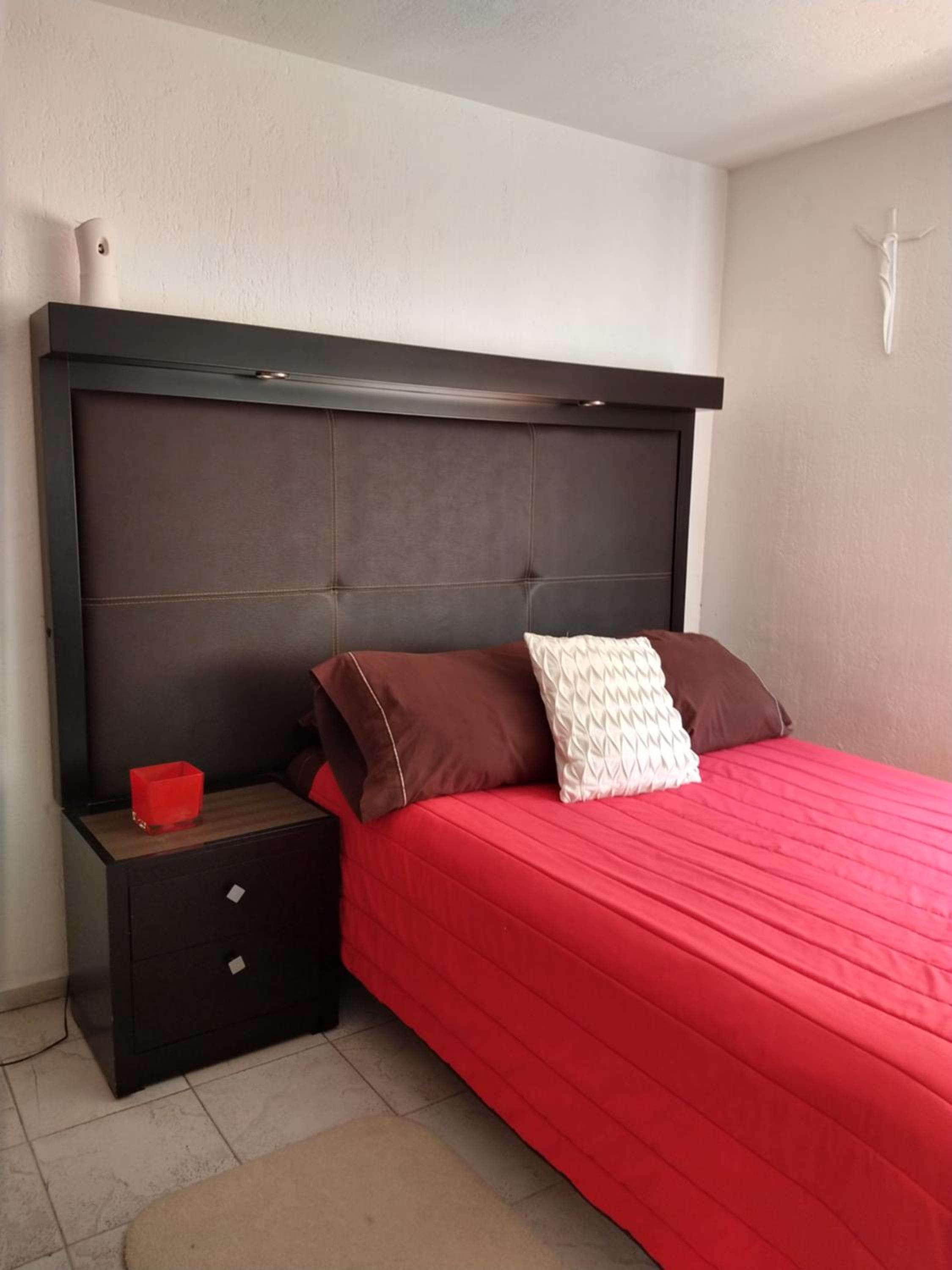Deluxe Double Room with Shower - Photo 12