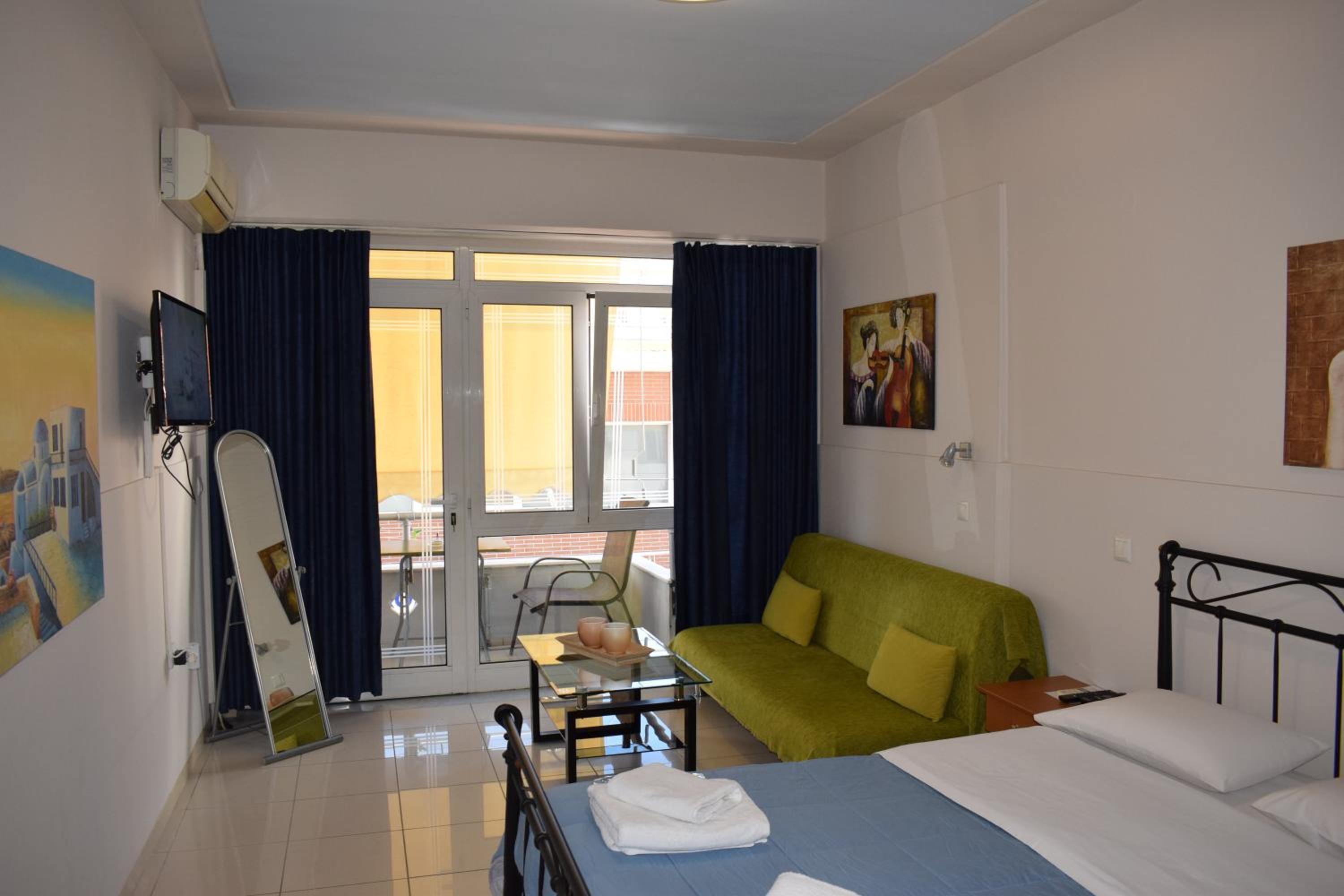 One-Bedroom Apartment