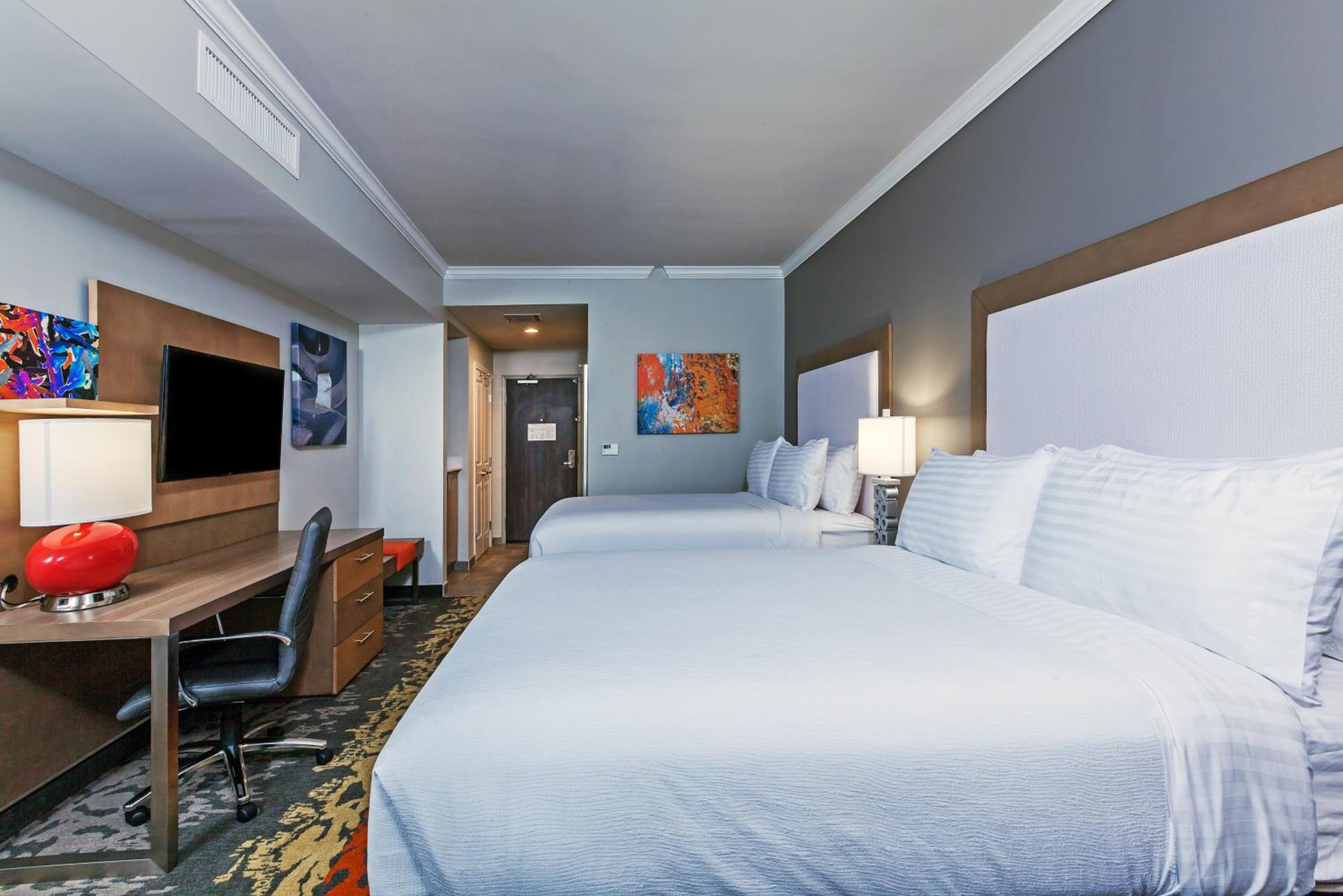 Standard Room with Two Queen Beds