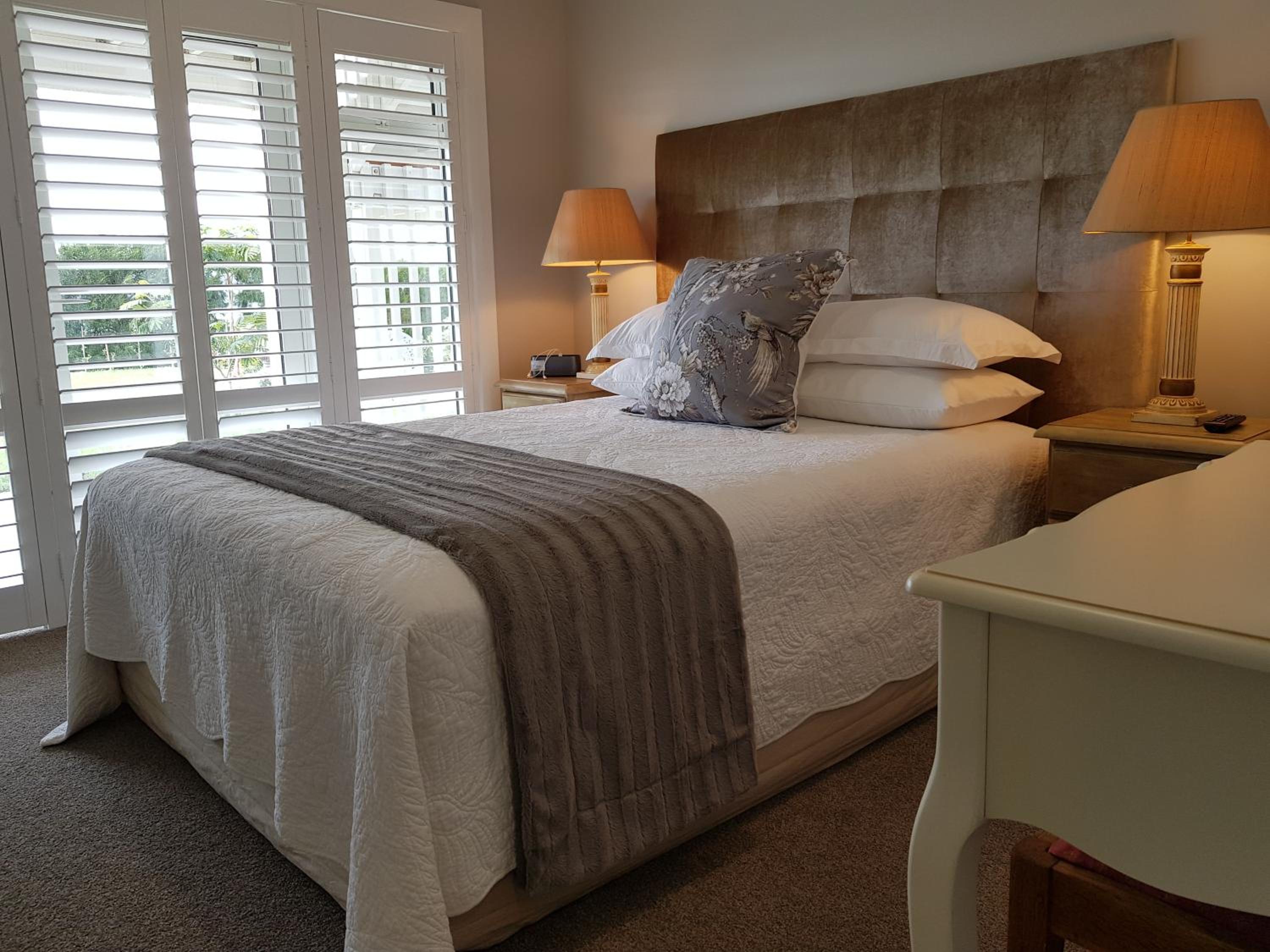 Deluxe Double Room with Shower