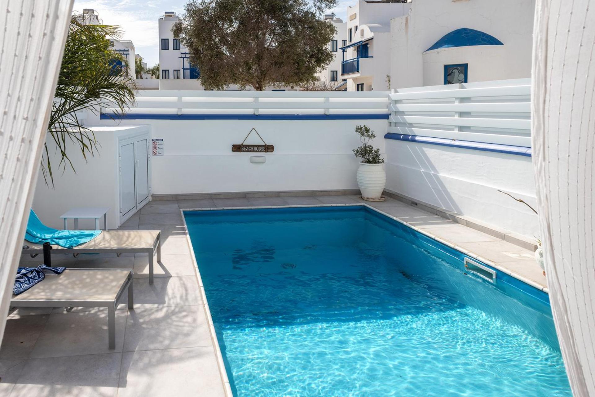 Villa with Private Pool photo 3