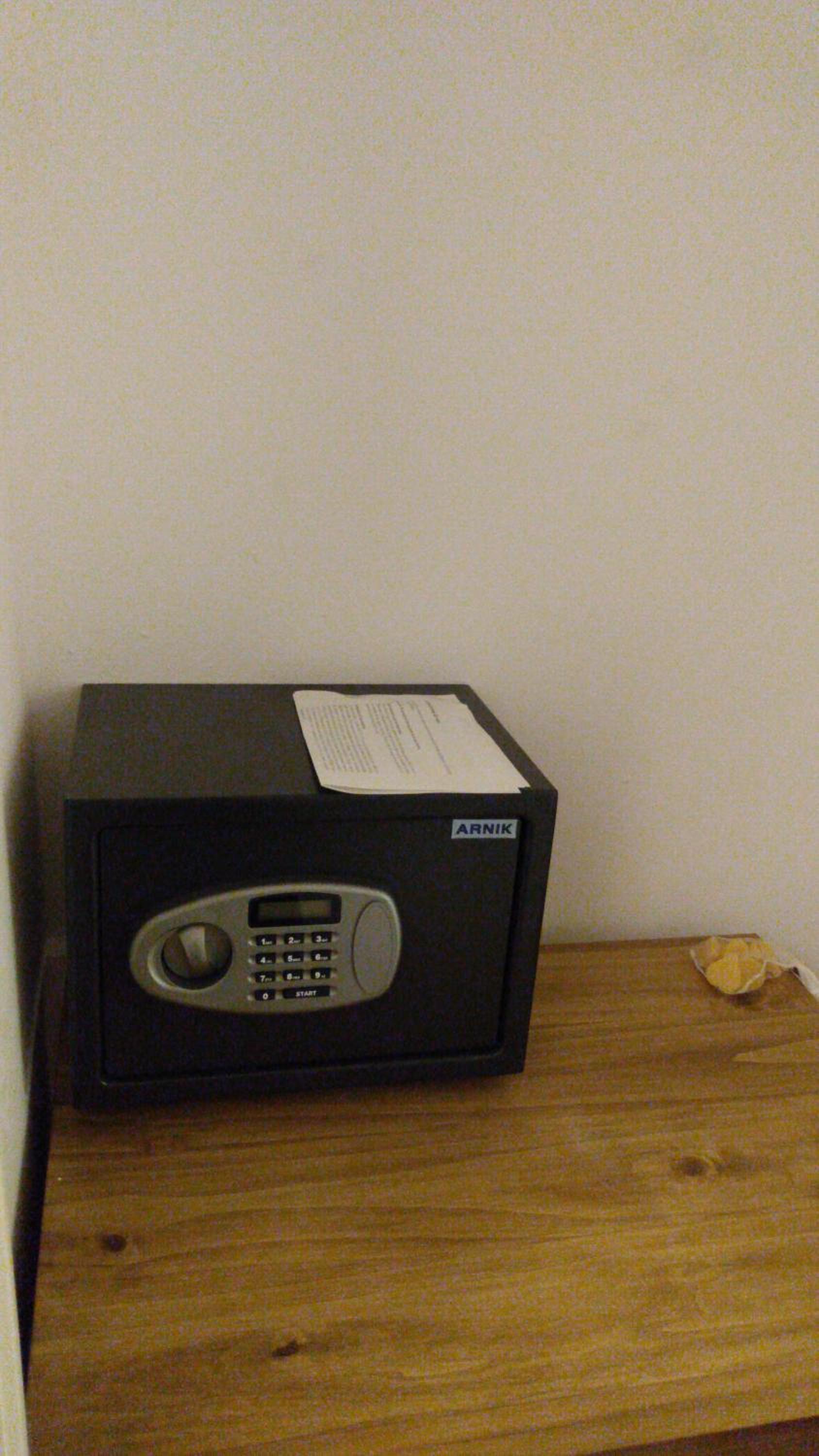 One-Bedroom Apartment photo 2