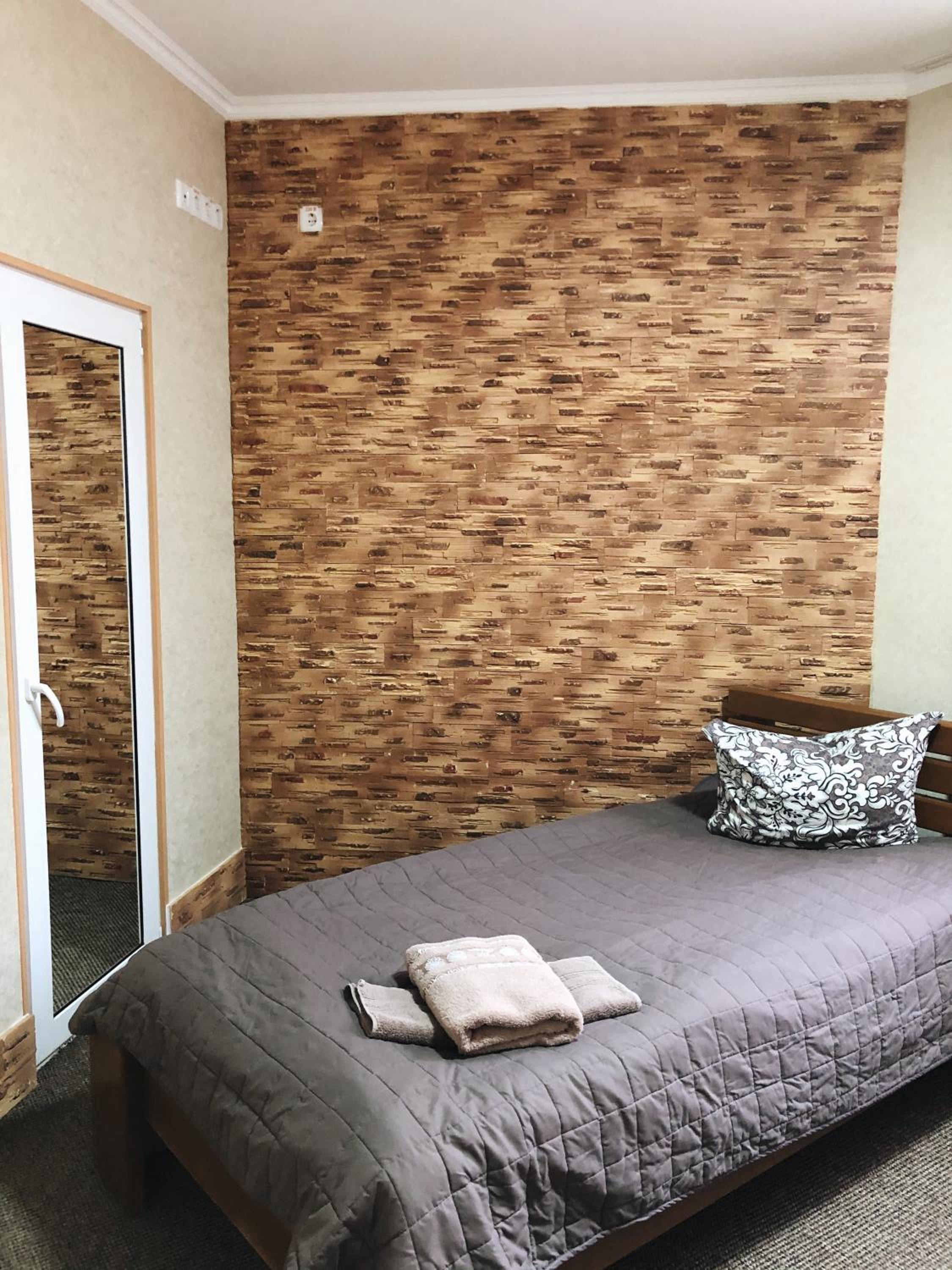Large Twin Room