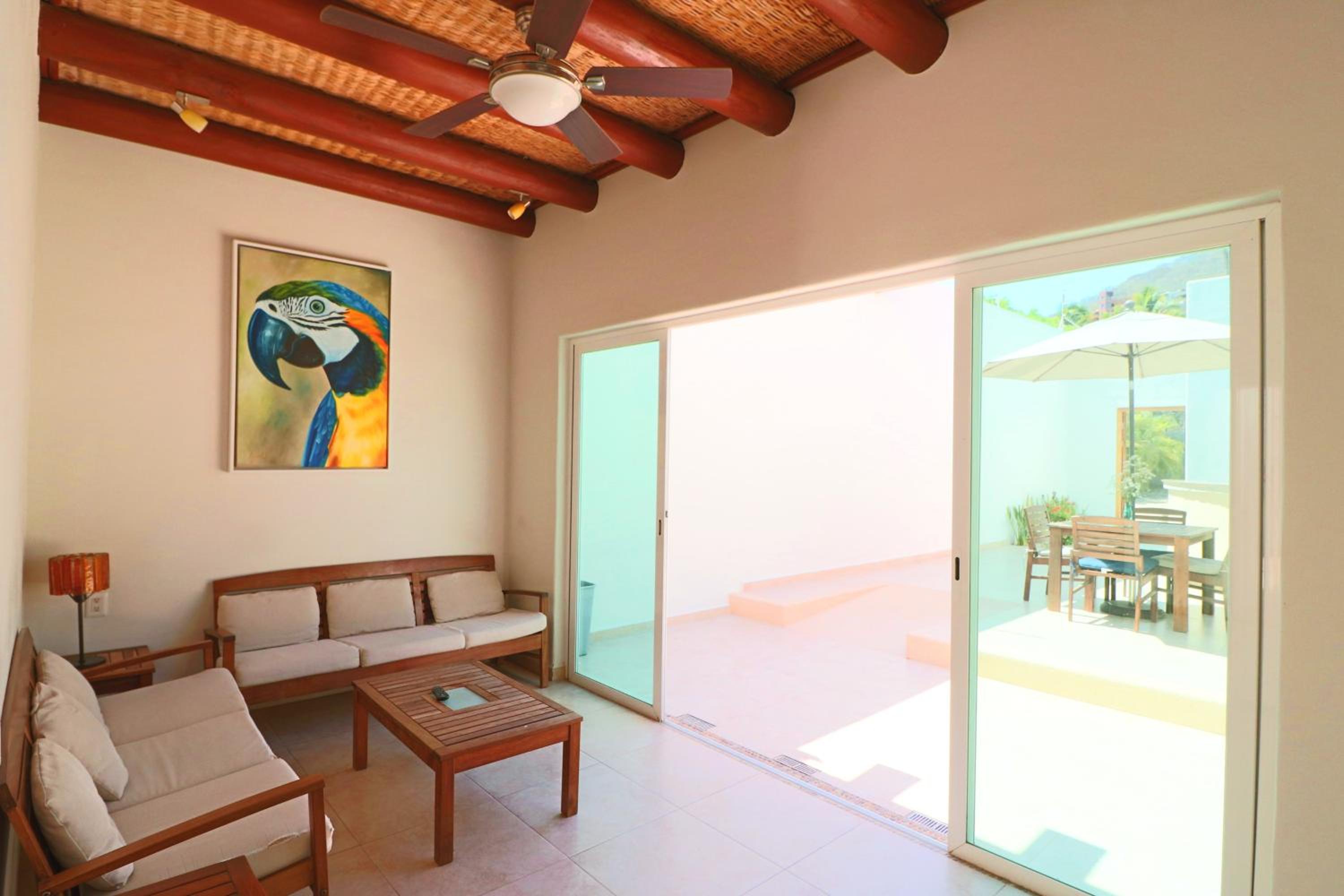 Superior King Suite - Photo 21