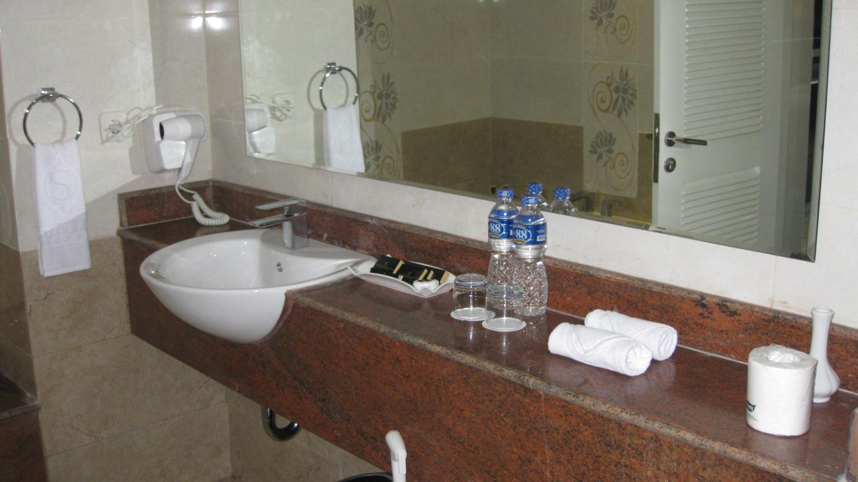 Junior Suite - Photo 6